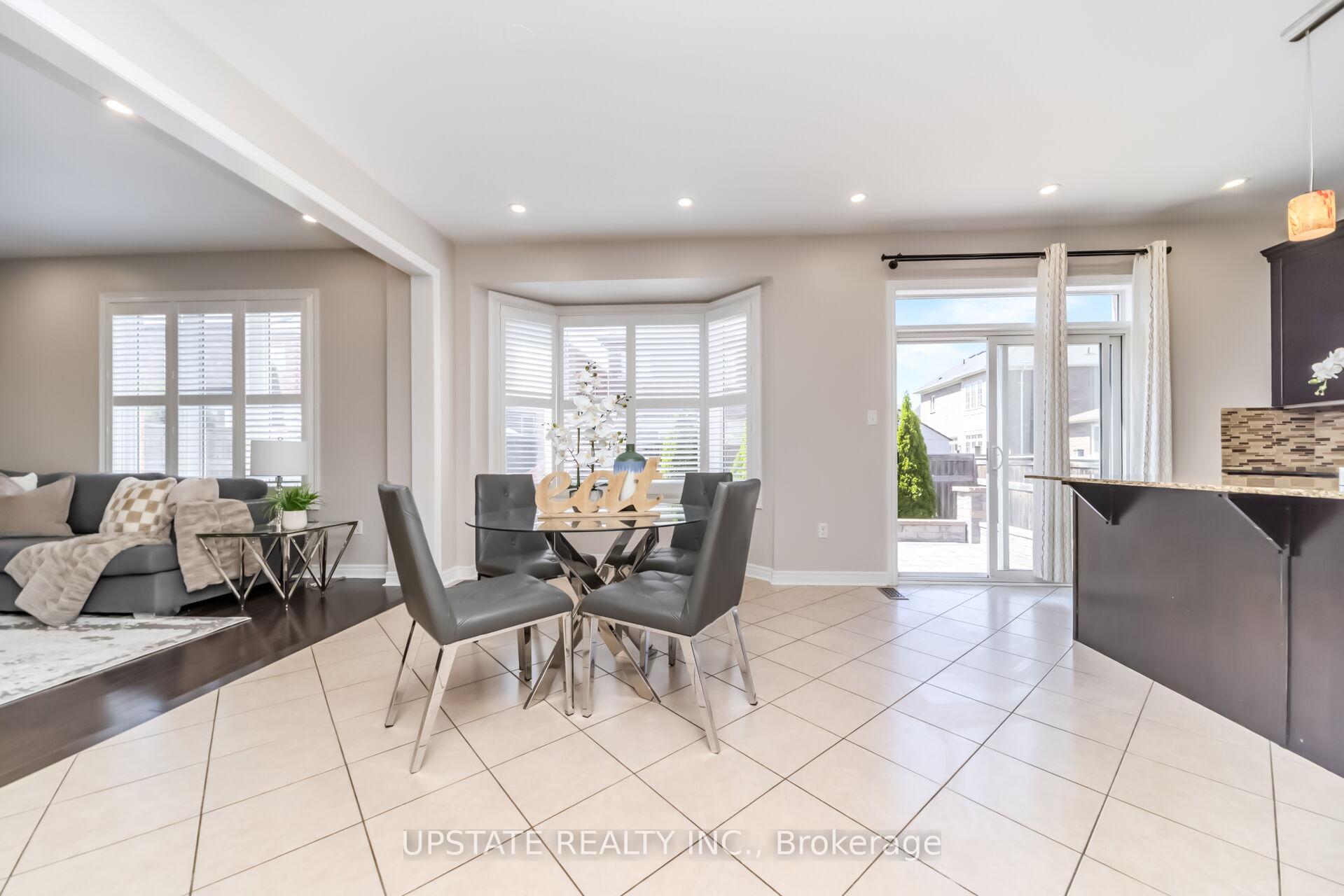 Photo 9 of 150 Lloyd Sanderson Drive, Brampton, Credit Valley — HOMEH