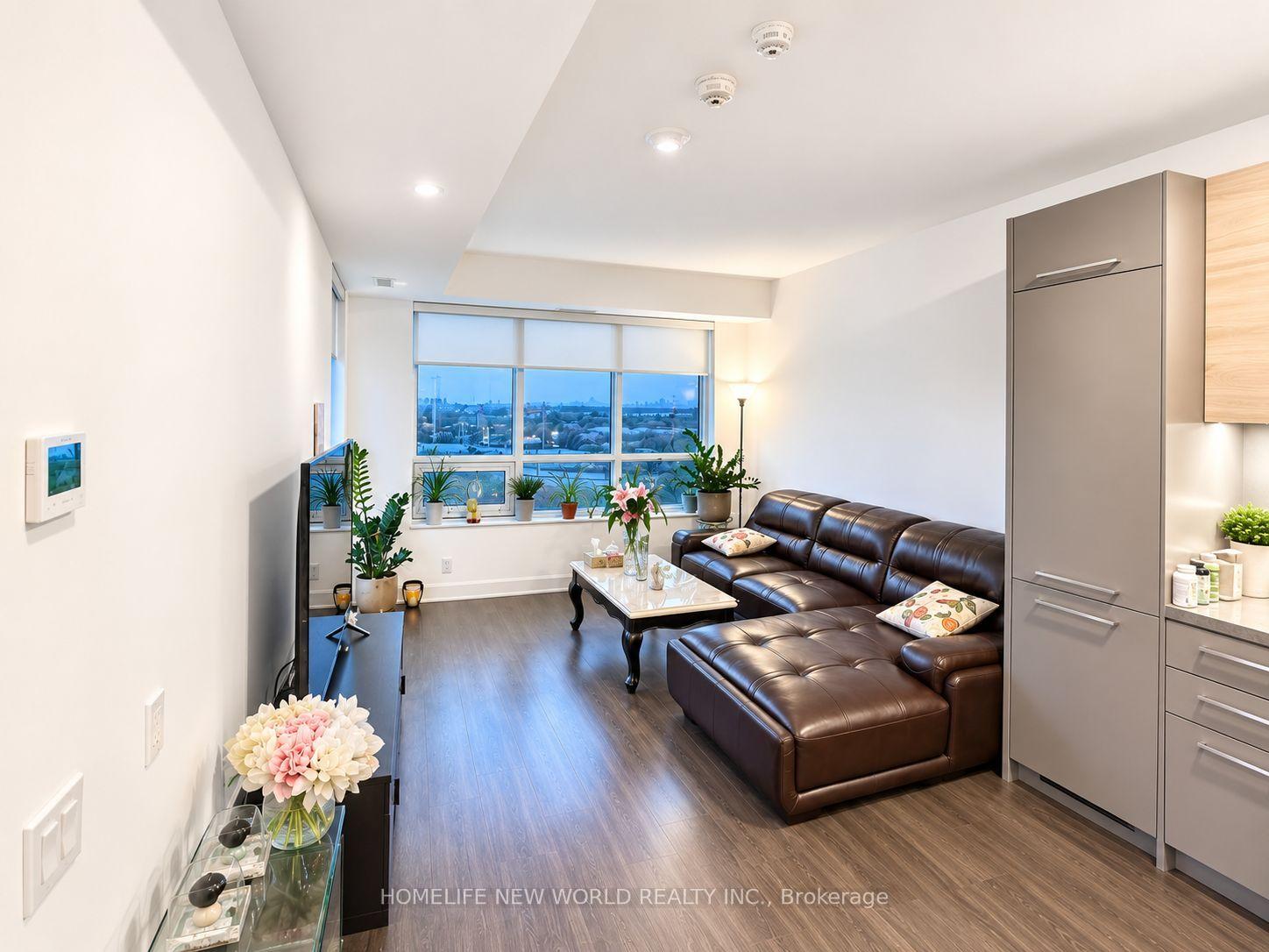 Photo 6 of Unit 1208, 12 Gandhi Lane, Markham, Commerce Valley — HOMEH