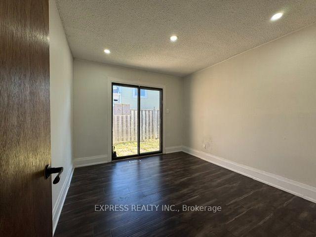 Photo 14 of 220 John Tabor Trail, Scarborough, Malvern — HOMEH