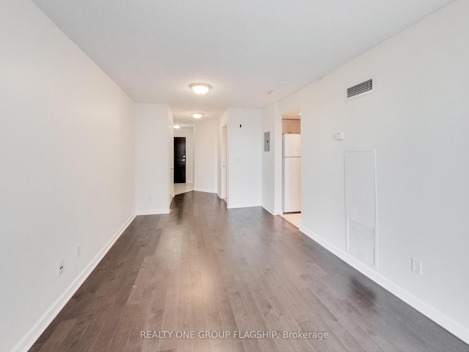 Photo 10 of Unit 2013, 8 Park Road, Toronto, Rosedale-Moore Park — HOMEH