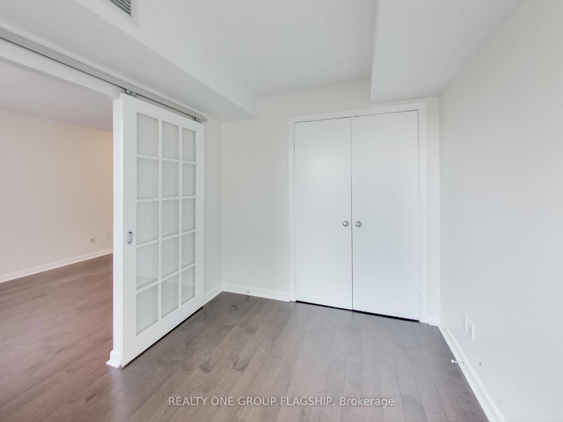 Photo 13 of Unit 2013, 8 Park Road, Toronto, Rosedale-Moore Park — HOMEH