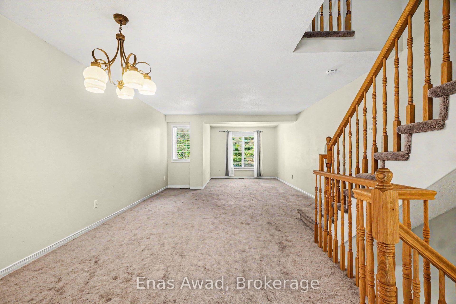 Photo 2 of 7 Rothbury Crescent, Ottawa, CFB Rockcliffe and Area — HOMEH