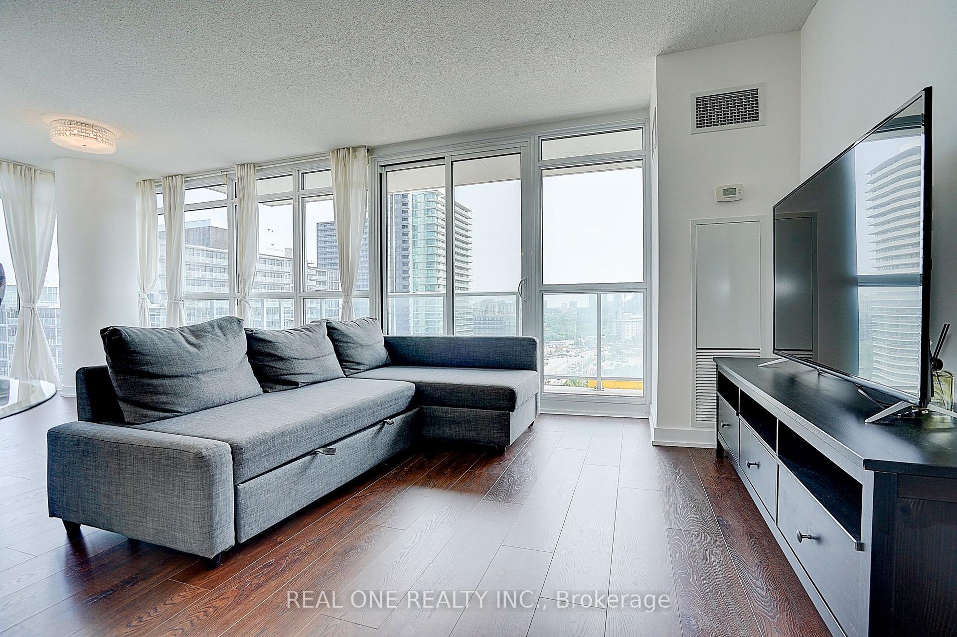 Photo 16 of Unit 1501, 121 Mcmahon Drive, North York, Bayview Village — HOMEH