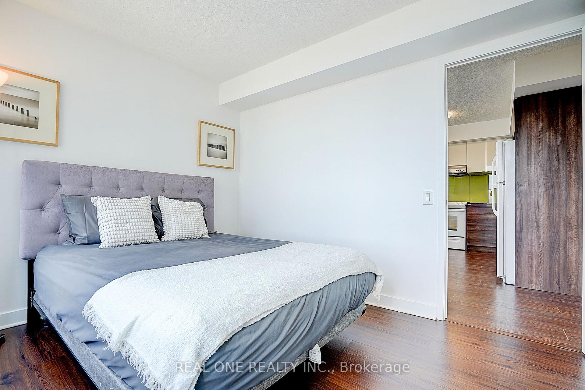 Photo 21 of Unit 1501, 121 Mcmahon Drive, North York, Bayview Village — HOMEH