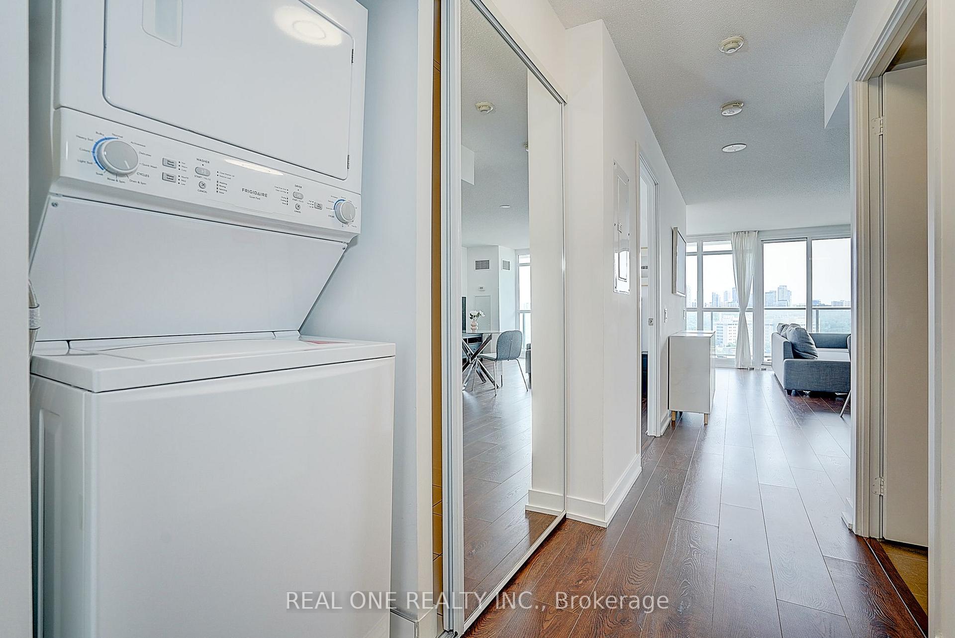 Photo 23 of Unit 1501, 121 Mcmahon Drive, North York, Bayview Village — HOMEH