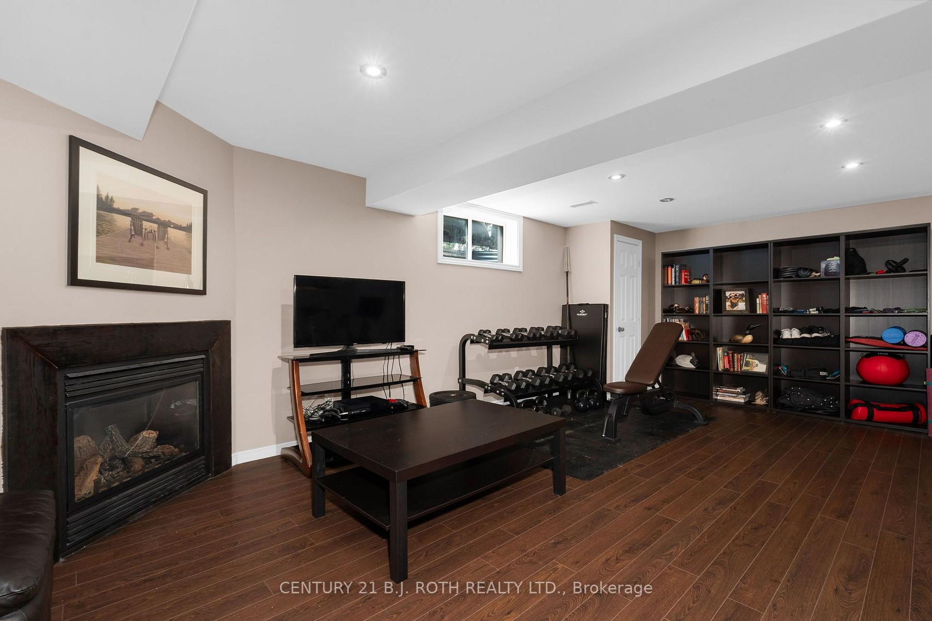 Photo 23 of 15 Corbett Street, Springwater, Elmvale — HOMEH