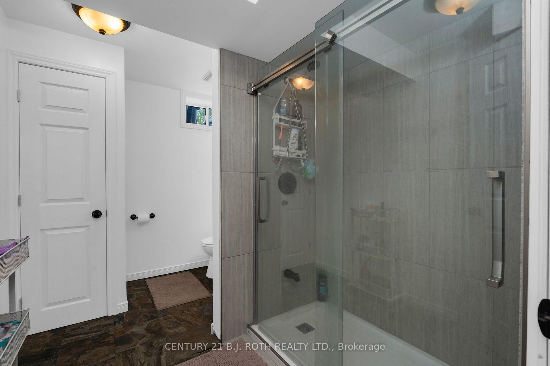 Photo 27 of 15 Corbett Street, Springwater, Elmvale — HOMEH