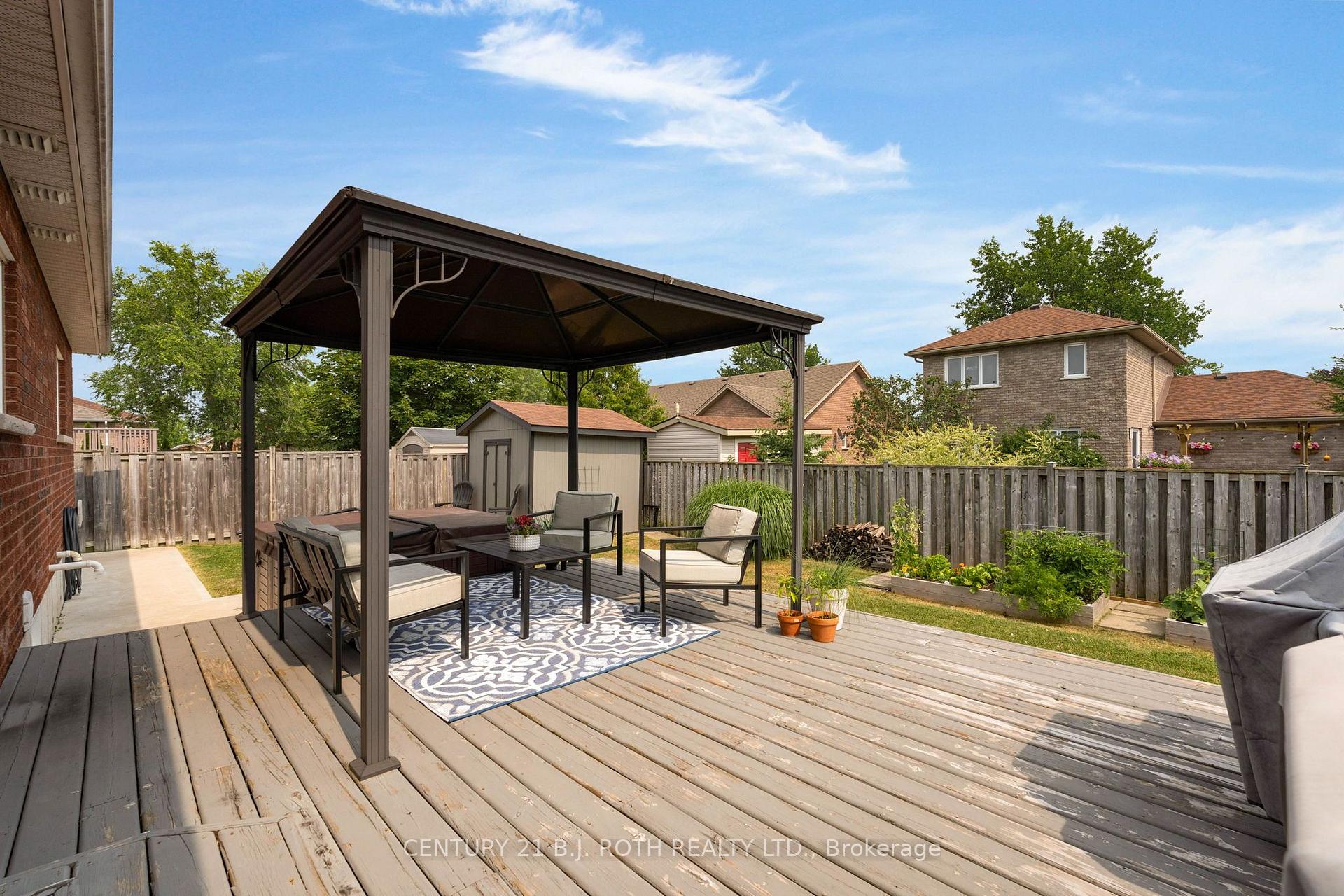 Photo 28 of 15 Corbett Street, Springwater, Elmvale — HOMEH