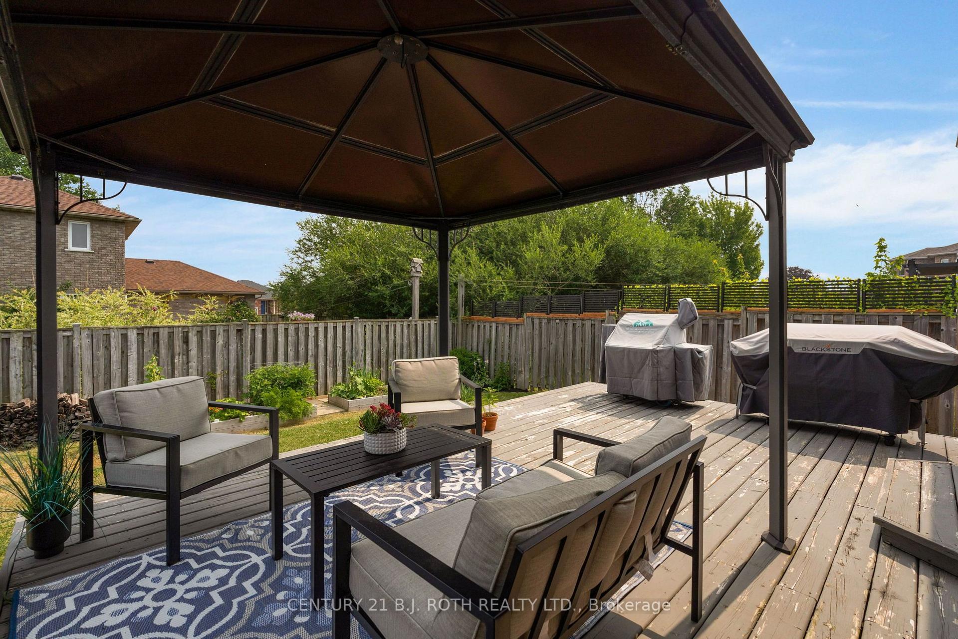 Photo 30 of 15 Corbett Street, Springwater, Elmvale — HOMEH