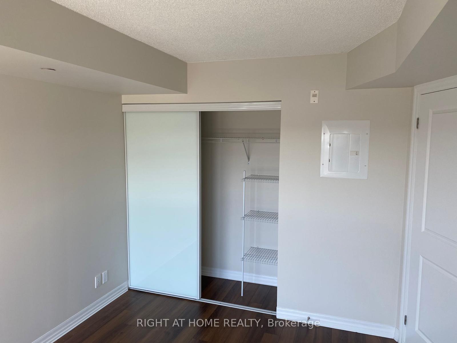 Photo 7 of Unit 413, 80 Esther Lorrie Drive S, Etobicoke, West Humber-Clairville — HOMEH