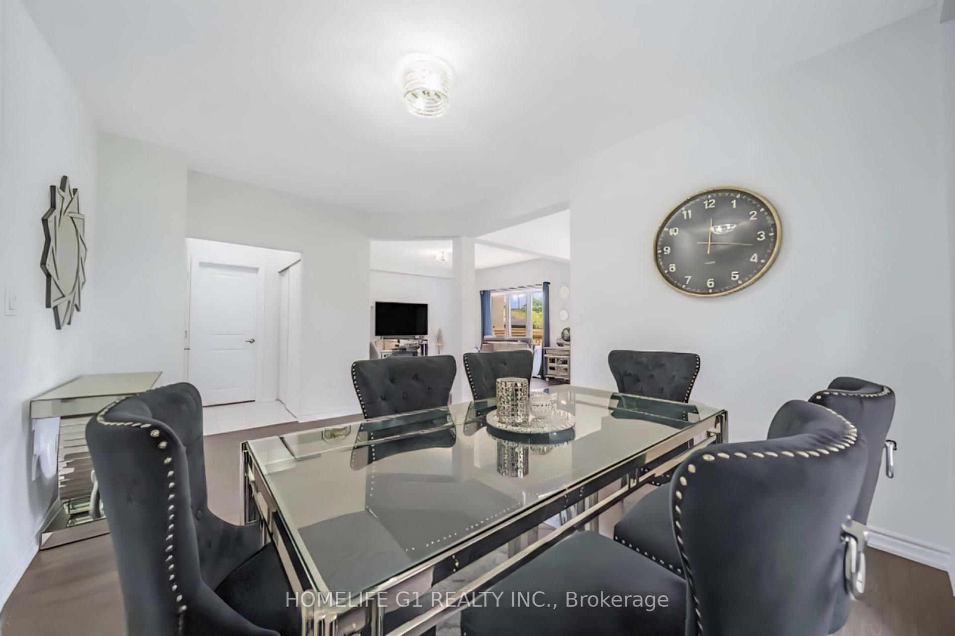 Photo 7 of 44 Cottonwood Crescent, Welland, Dain City — HOMEH