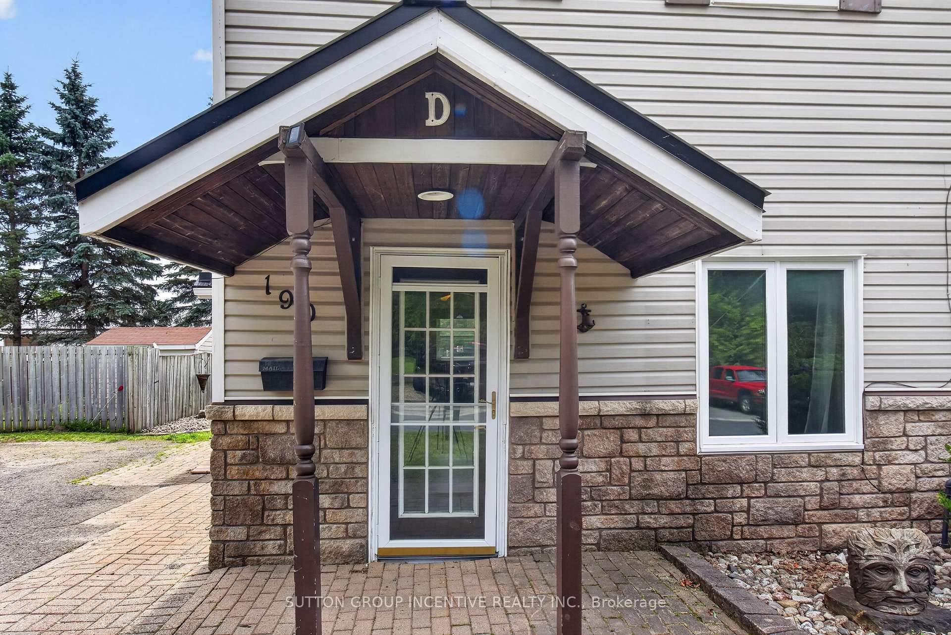Photo 9 of 190 Bartholomew Street, Brockville, Brockville — HOMEH