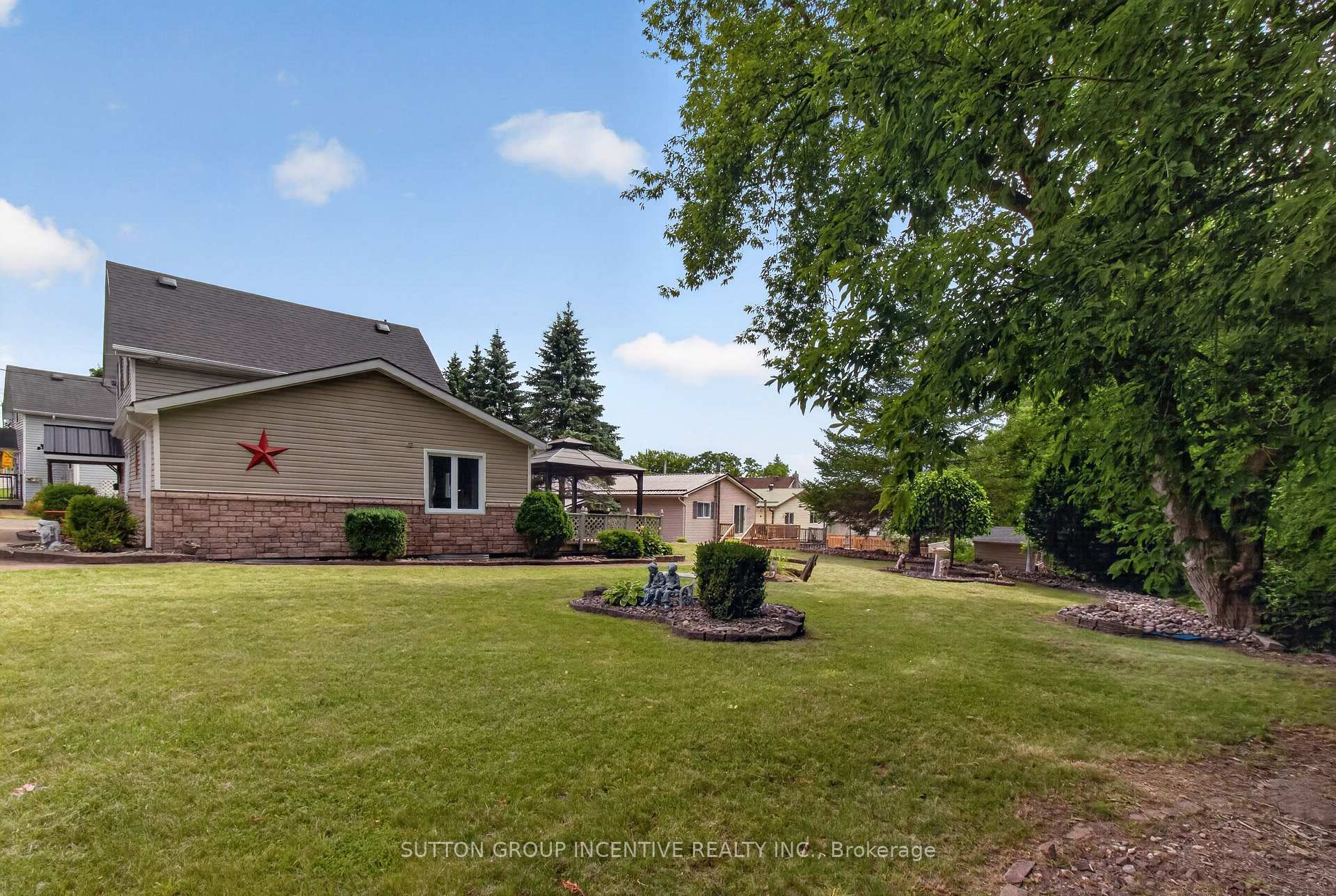 Photo 13 of 190 Bartholomew Street, Brockville, Brockville — HOMEH