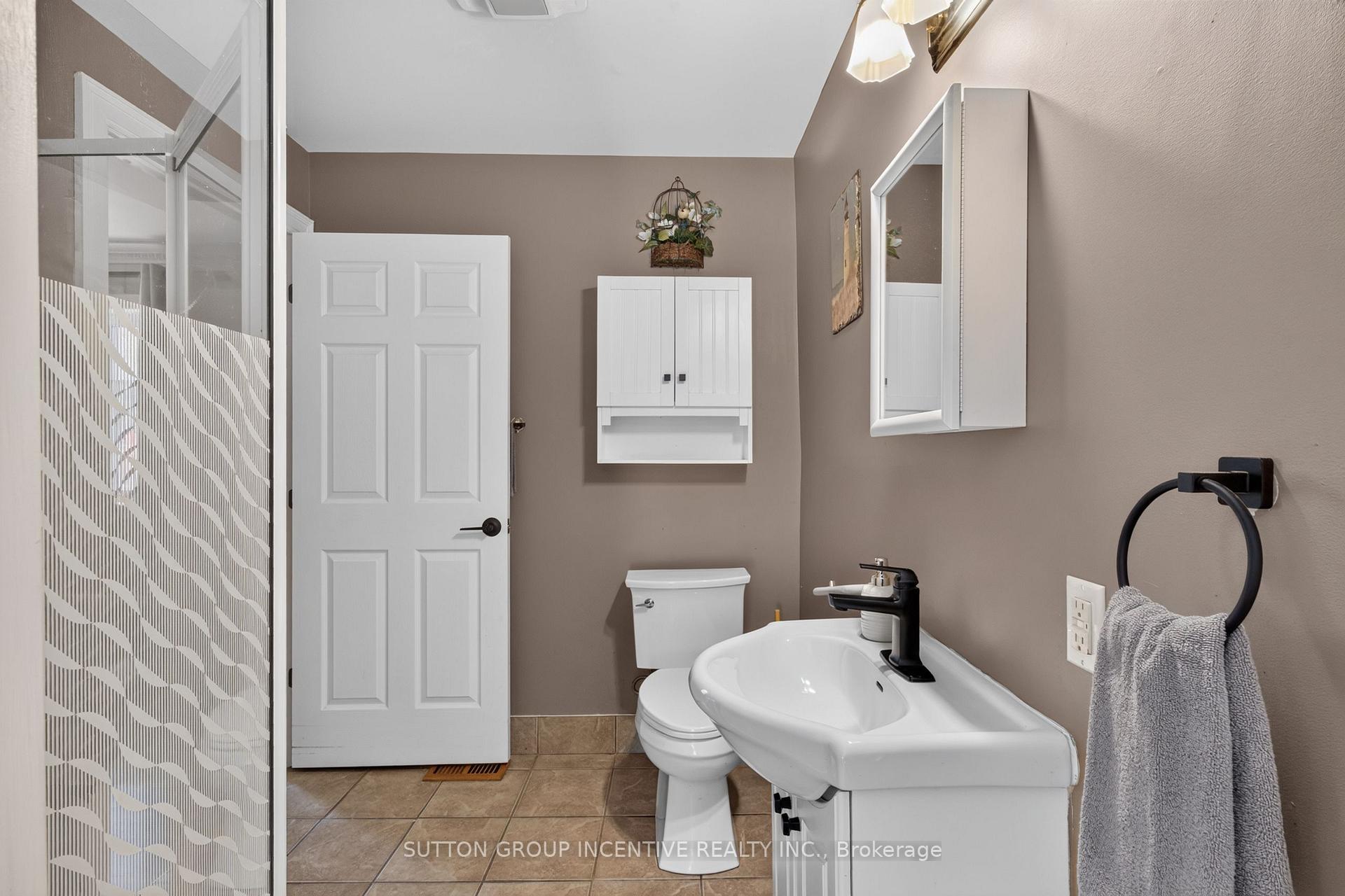 Photo 42 of 190 Bartholomew Street, Brockville, Brockville — HOMEH