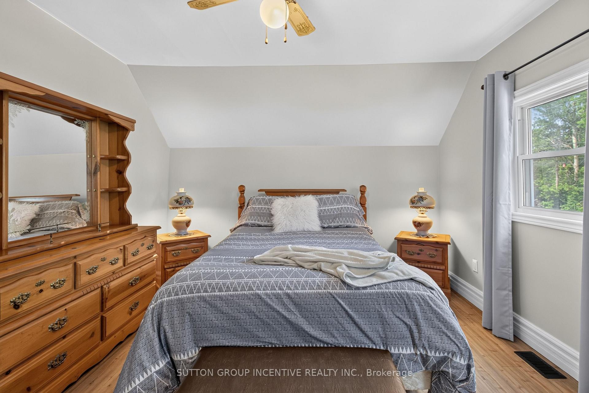 Photo 54 of 190 Bartholomew Street, Brockville, Brockville — HOMEH