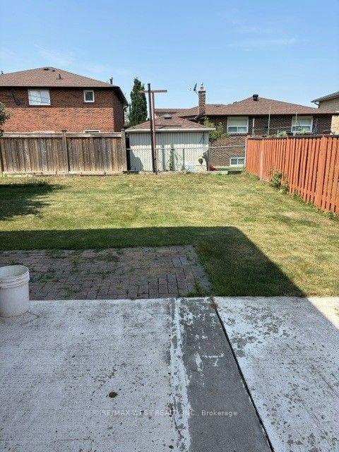 Photo 25 of 98 Jeanne Drive, Vaughan, East Woodbridge — HOMEH