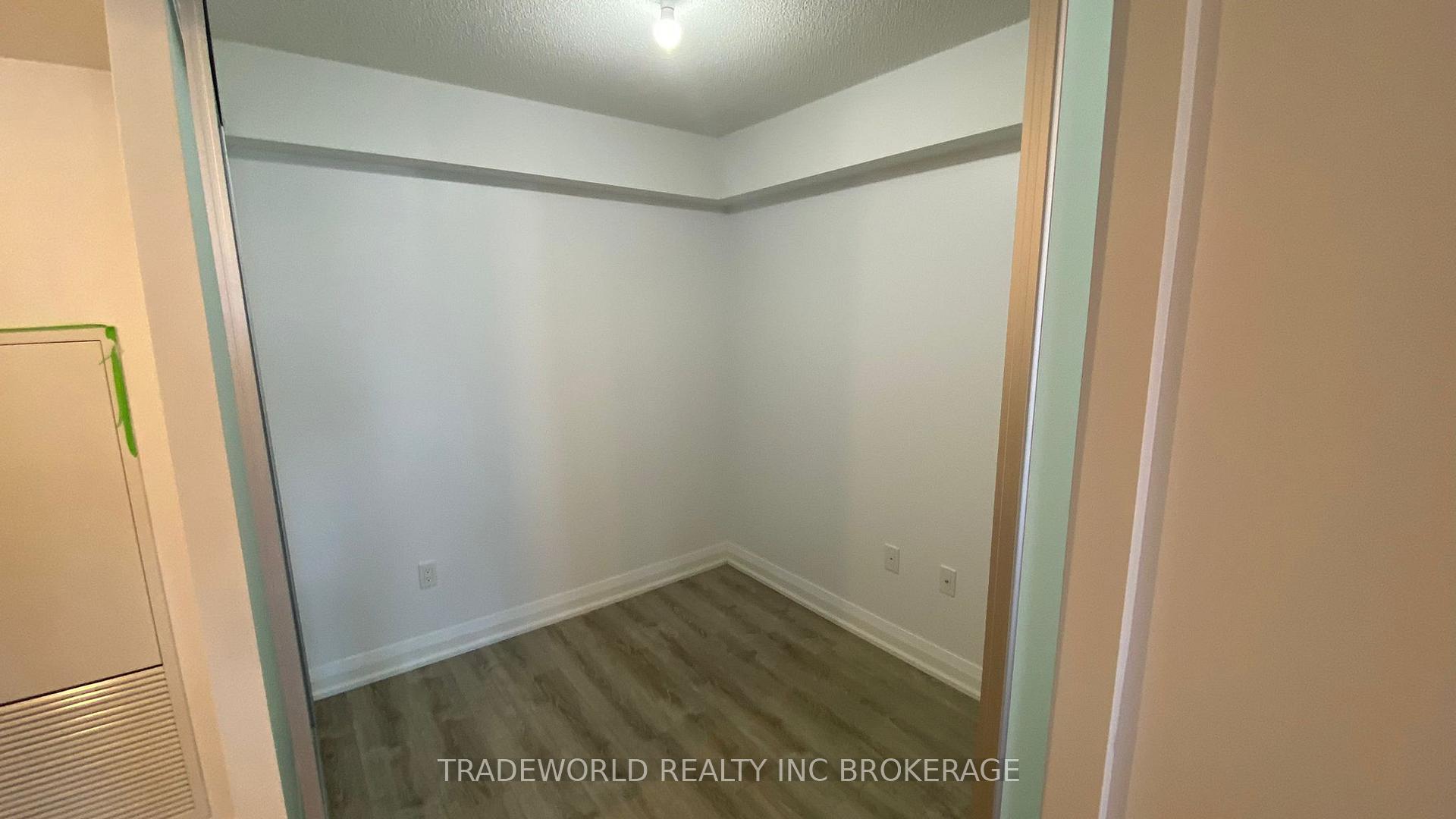 Photo 12 of Unit 1201, 30 Gibbs Road, Etobicoke, Islington-City Centre West — HOMEH