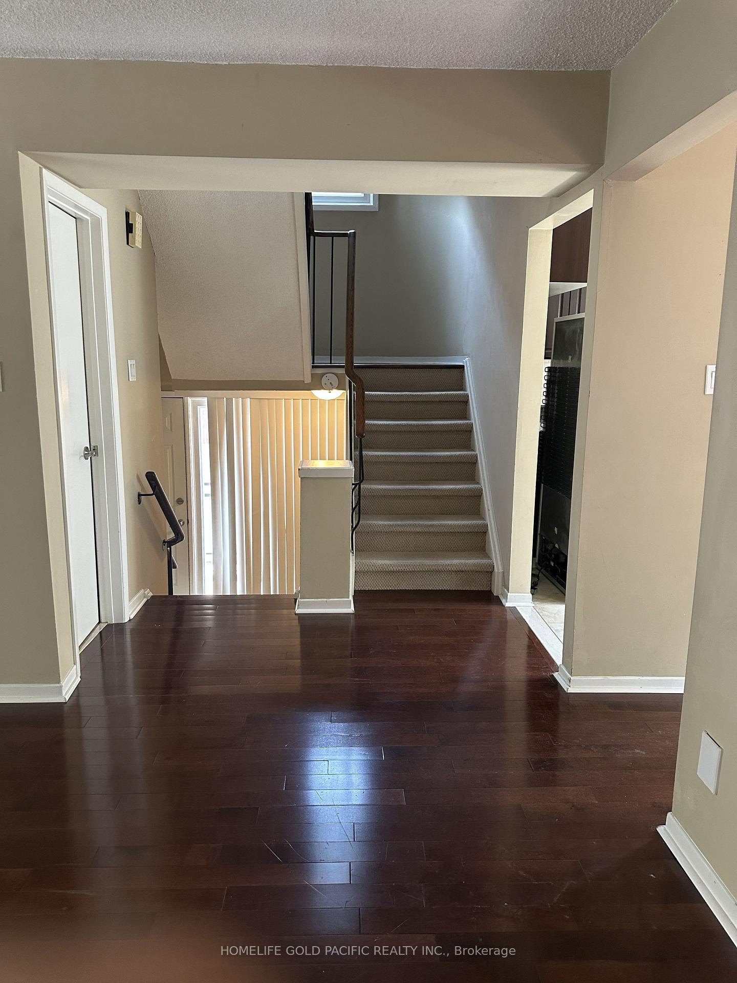 Photo 11 of 17 Protea Gardens, North York, Bayview Village — HOMEH