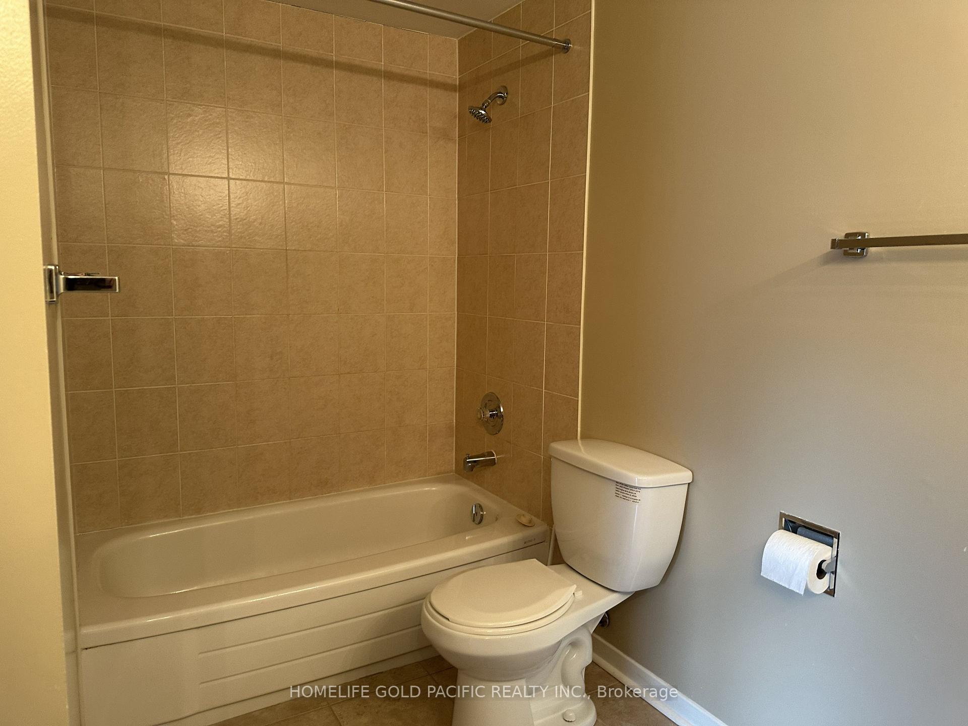 Photo 17 of 17 Protea Gardens, North York, Bayview Village — HOMEH