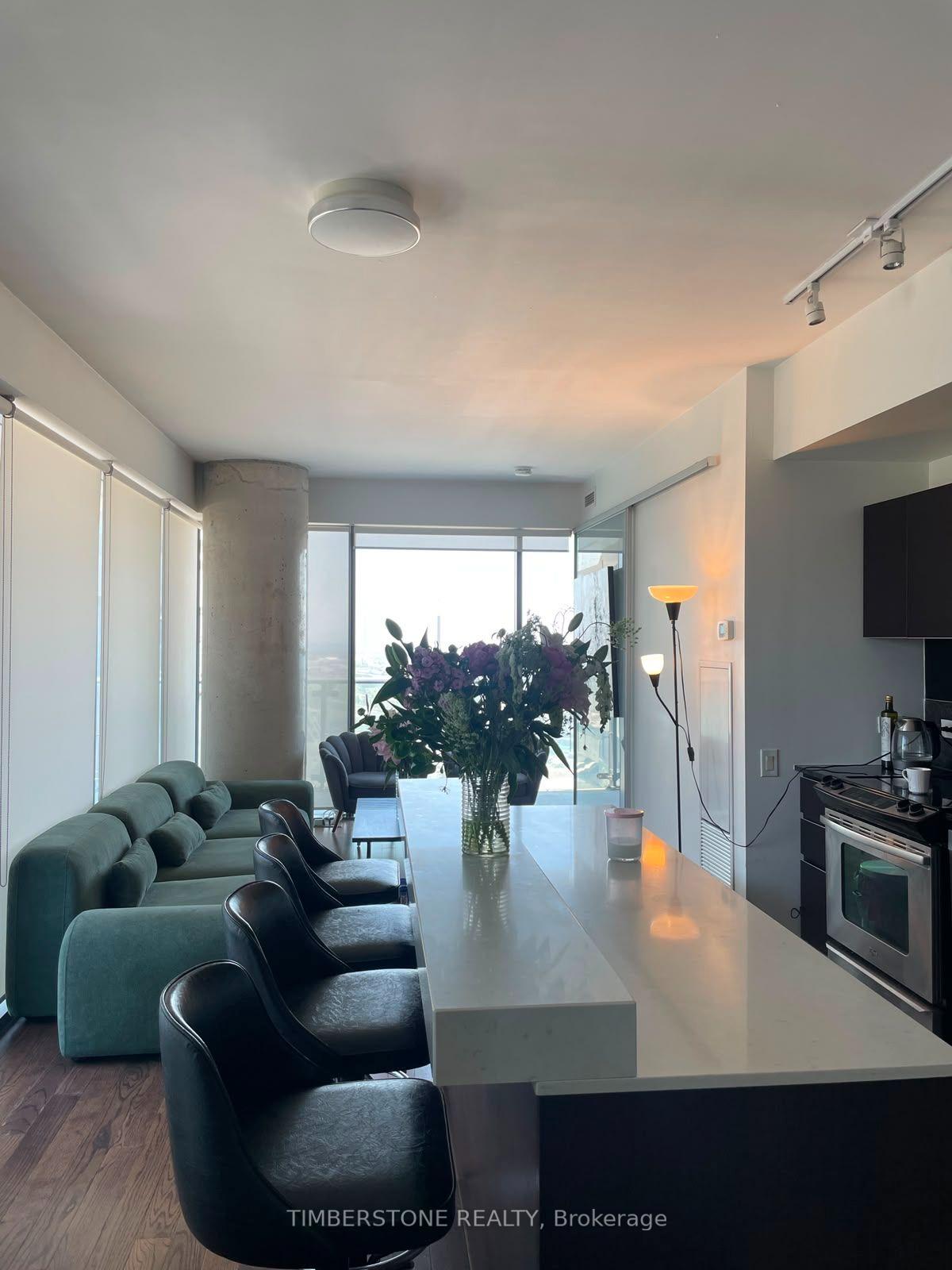 Photo 2 of Unit 2603, 70 Distillery Lane, Toronto, Waterfront Communities — HOMEH