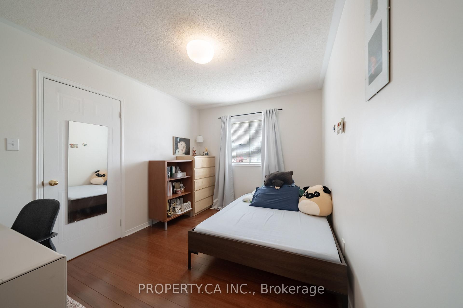 Photo 67 of 72 Desert Sand Drive, Brampton, Sandringham-Wellington — HOMEH