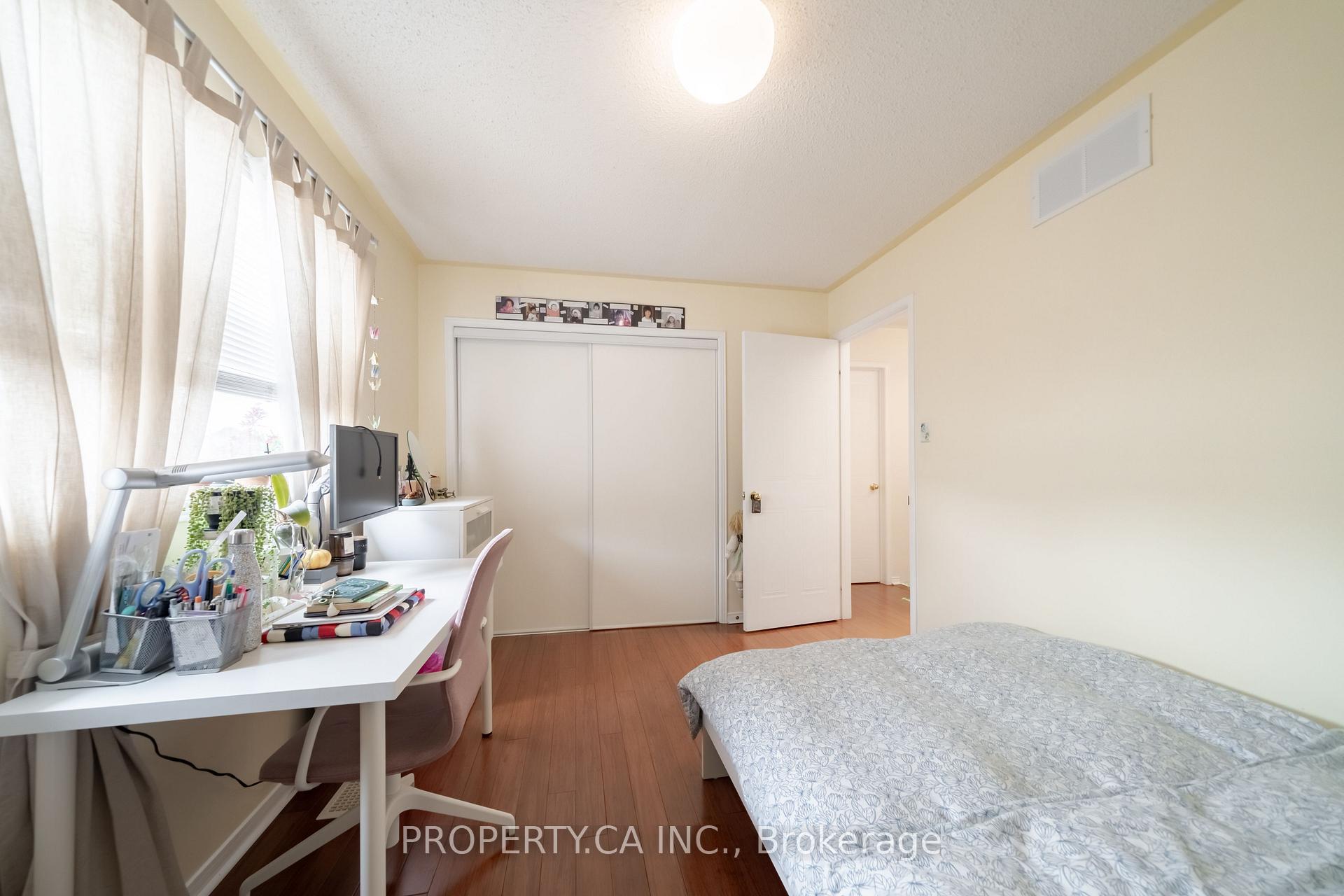 Photo 79 of 72 Desert Sand Drive, Brampton, Sandringham-Wellington — HOMEH