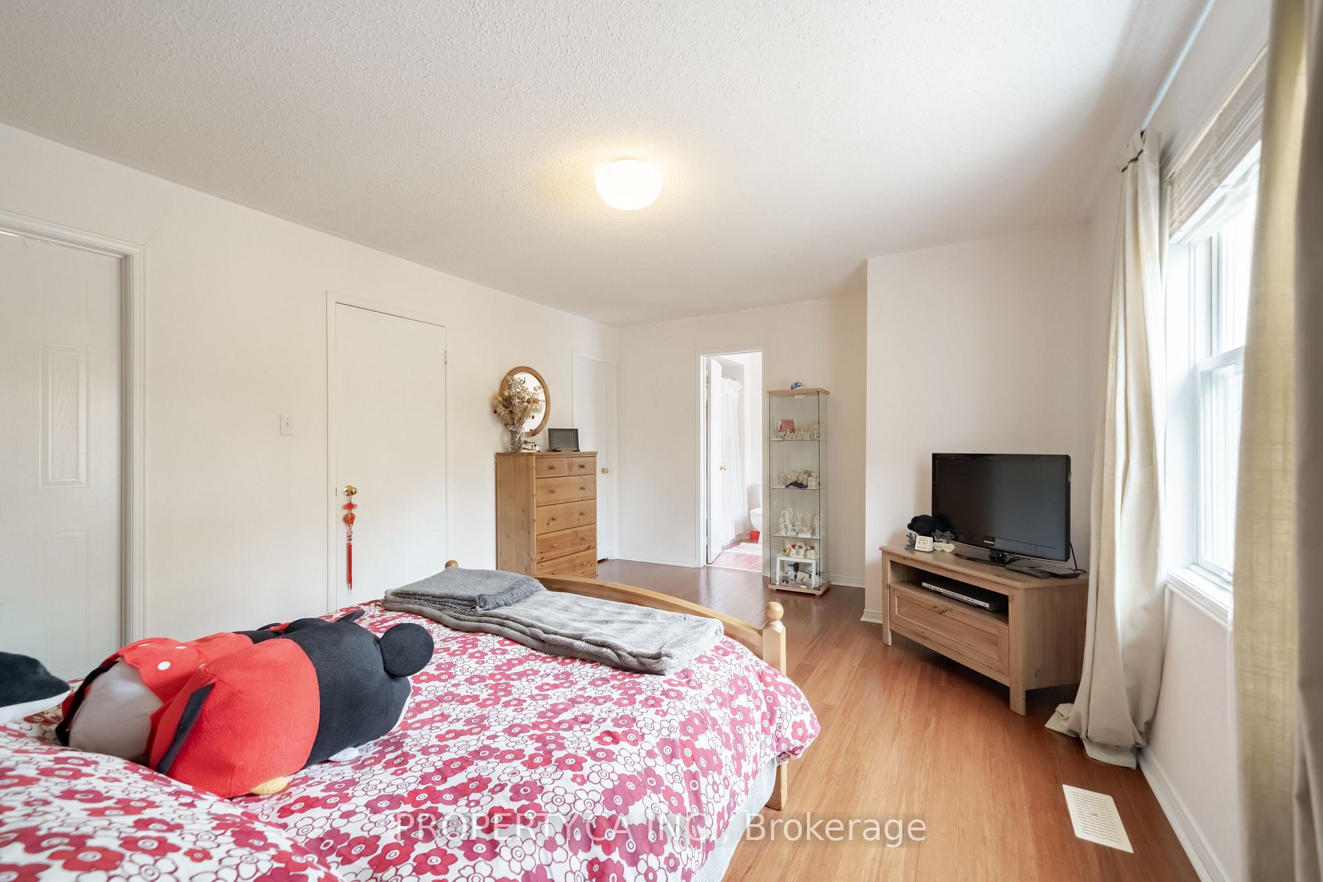 Photo 100 of 72 Desert Sand Drive, Brampton, Sandringham-Wellington — HOMEH