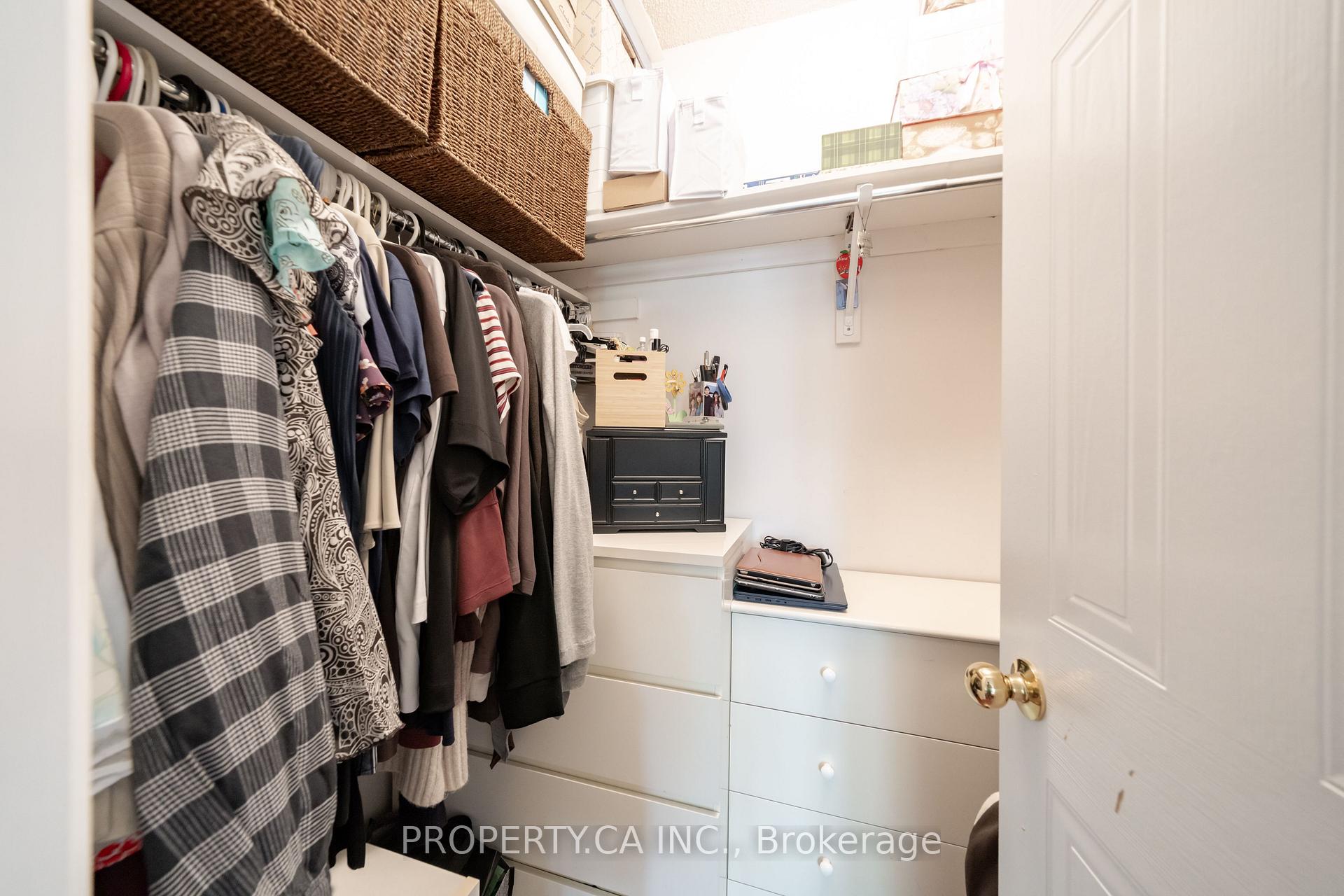 Photo 80 of 72 Desert Sand Drive, Brampton, Sandringham-Wellington — HOMEH