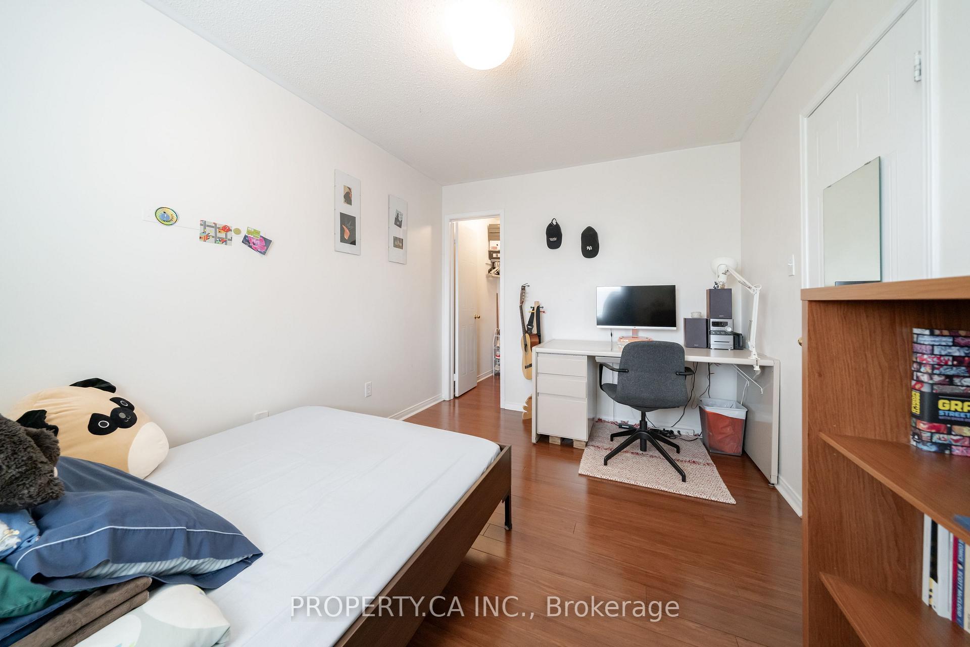 Photo 92 of 72 Desert Sand Drive, Brampton, Sandringham-Wellington — HOMEH