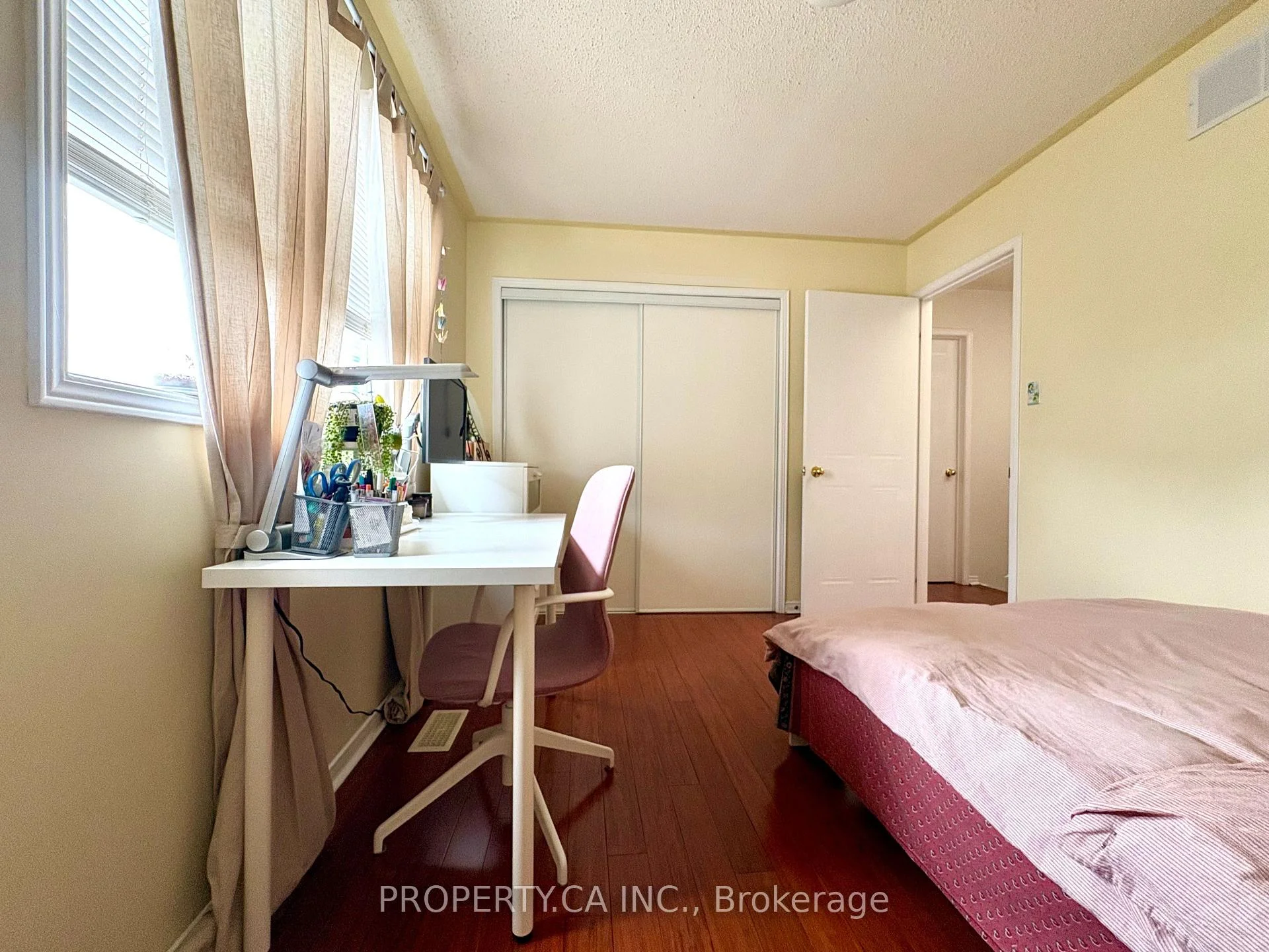 Photo 93 of 72 Desert Sand Drive, Brampton, Sandringham-Wellington — HOMEH