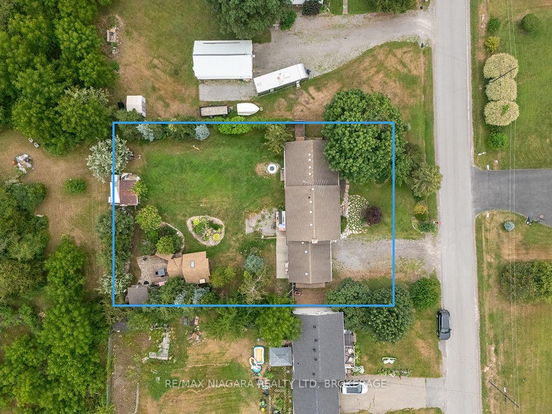 Photo 3 of 11679 Belleview Beach Road, Wainfleet, Lakeshore — HOMEH