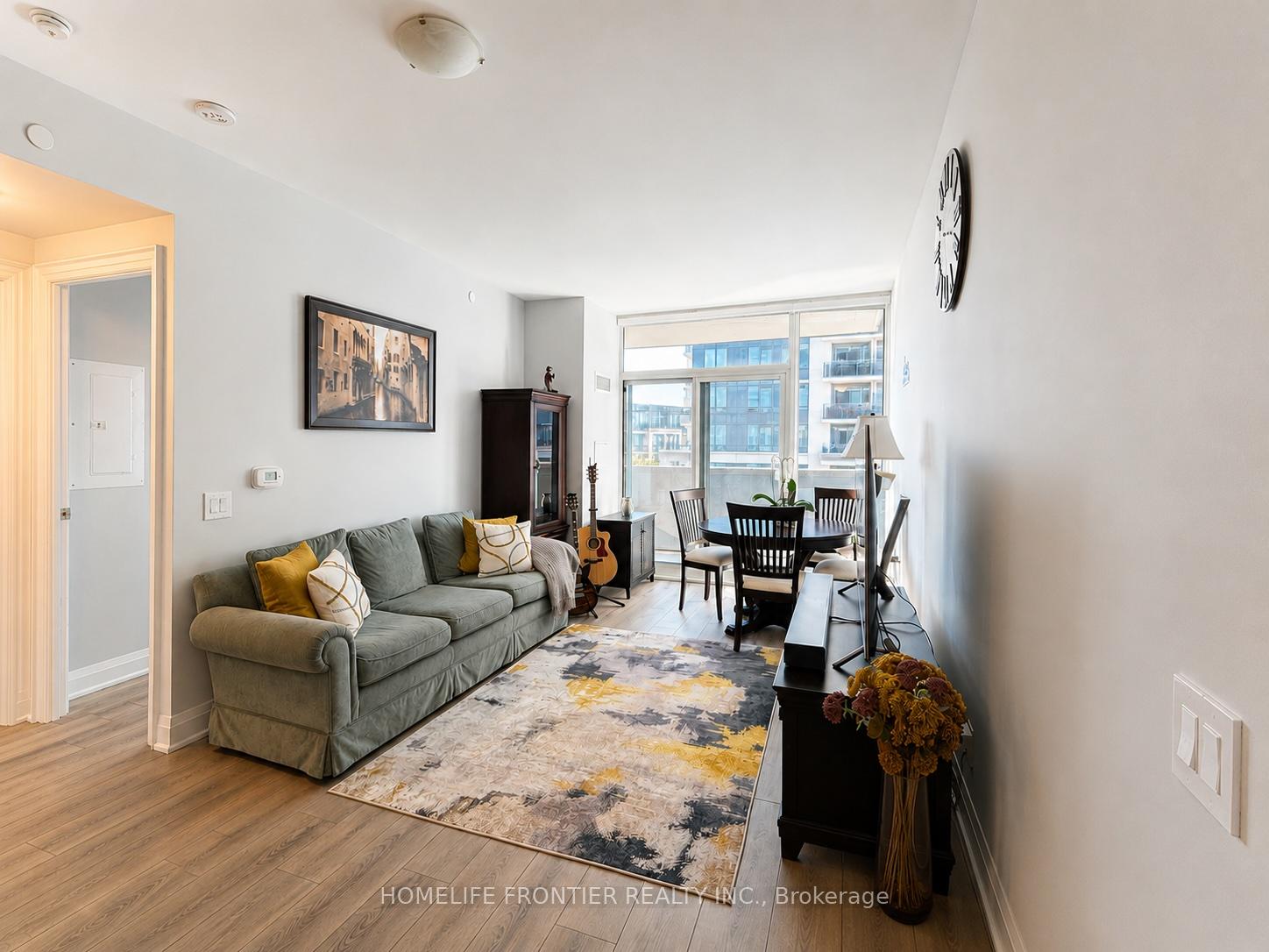 Photo 13 of Unit 301, 20 Gatineau Drive, Vaughan, Beverley Glen — HOMEH