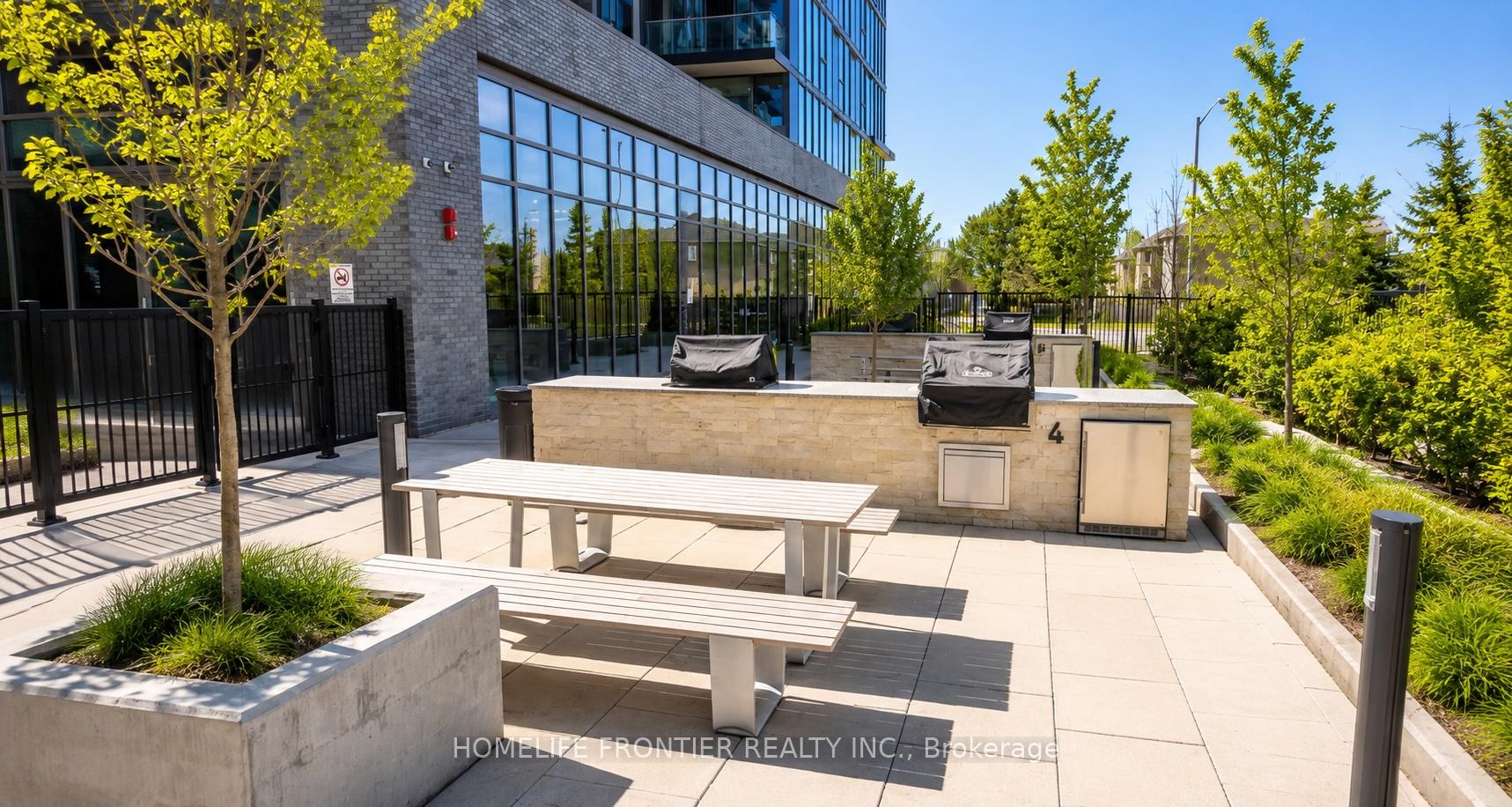 Photo 37 of Unit 301, 20 Gatineau Drive, Vaughan, Beverley Glen — HOMEH