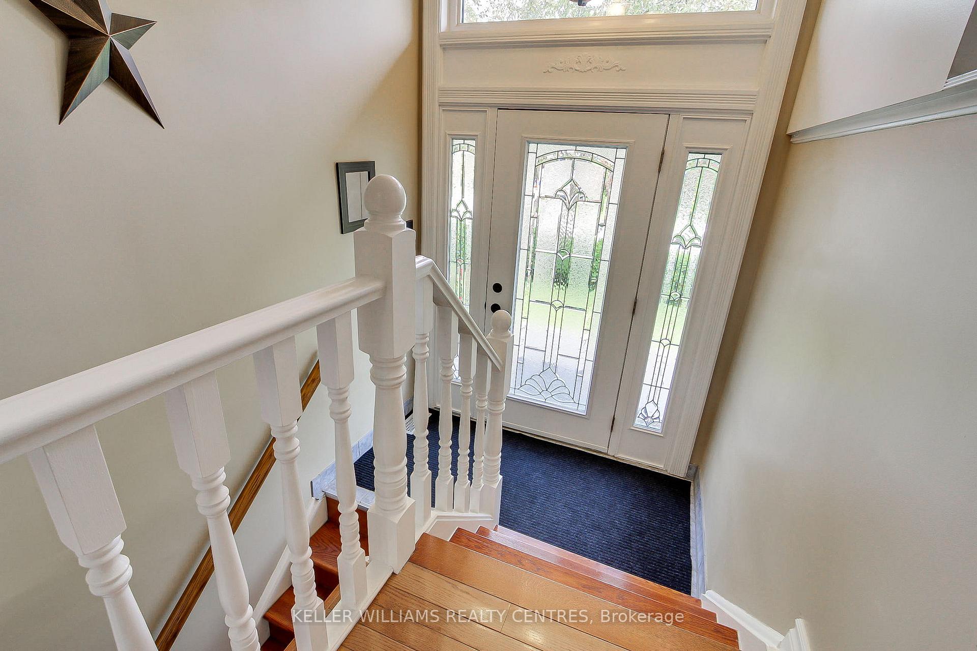 Photo 7 of 74 Boothbay Crescent, Newmarket, Central Newmarket — HOMEH