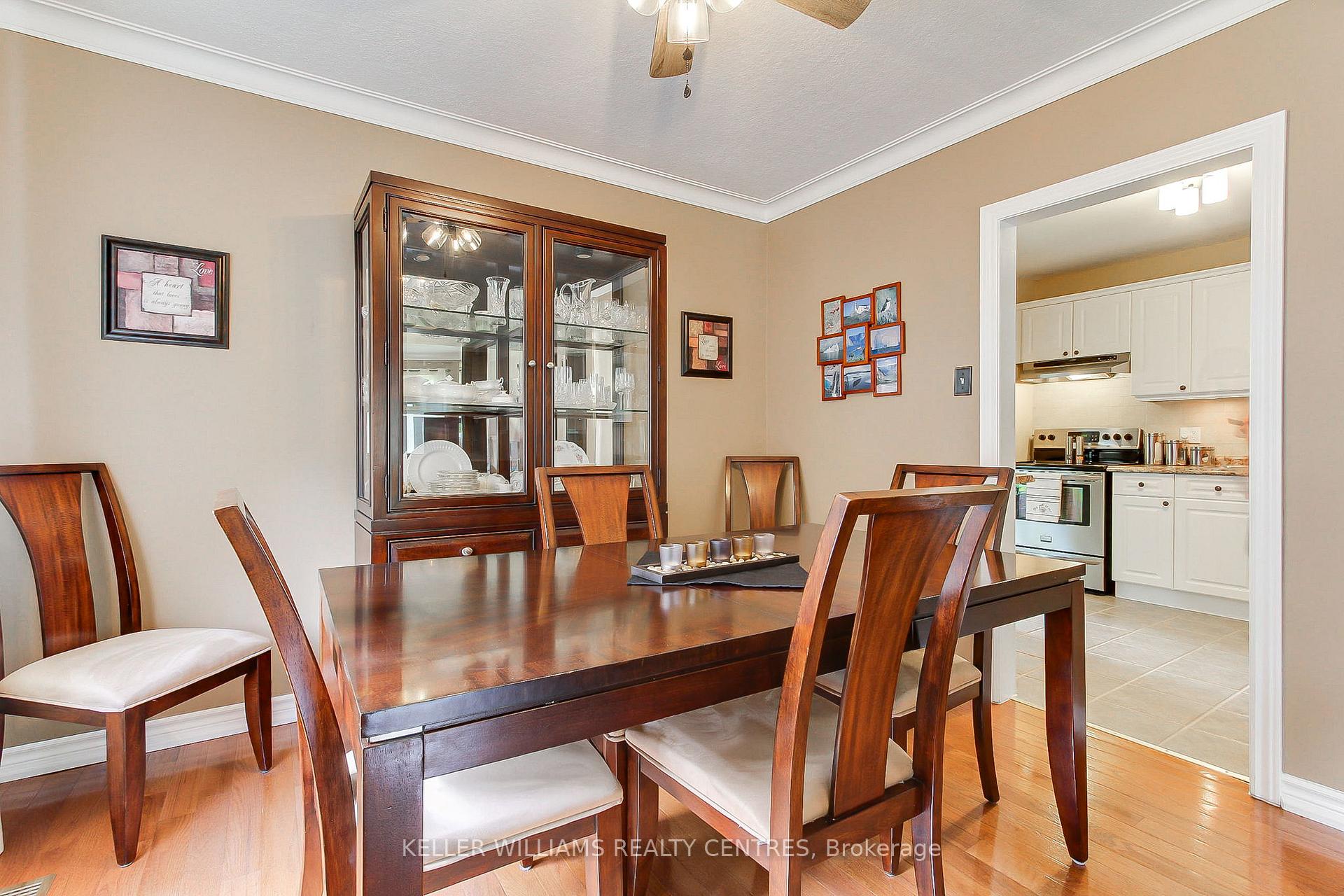 Photo 16 of 74 Boothbay Crescent, Newmarket, Central Newmarket — HOMEH