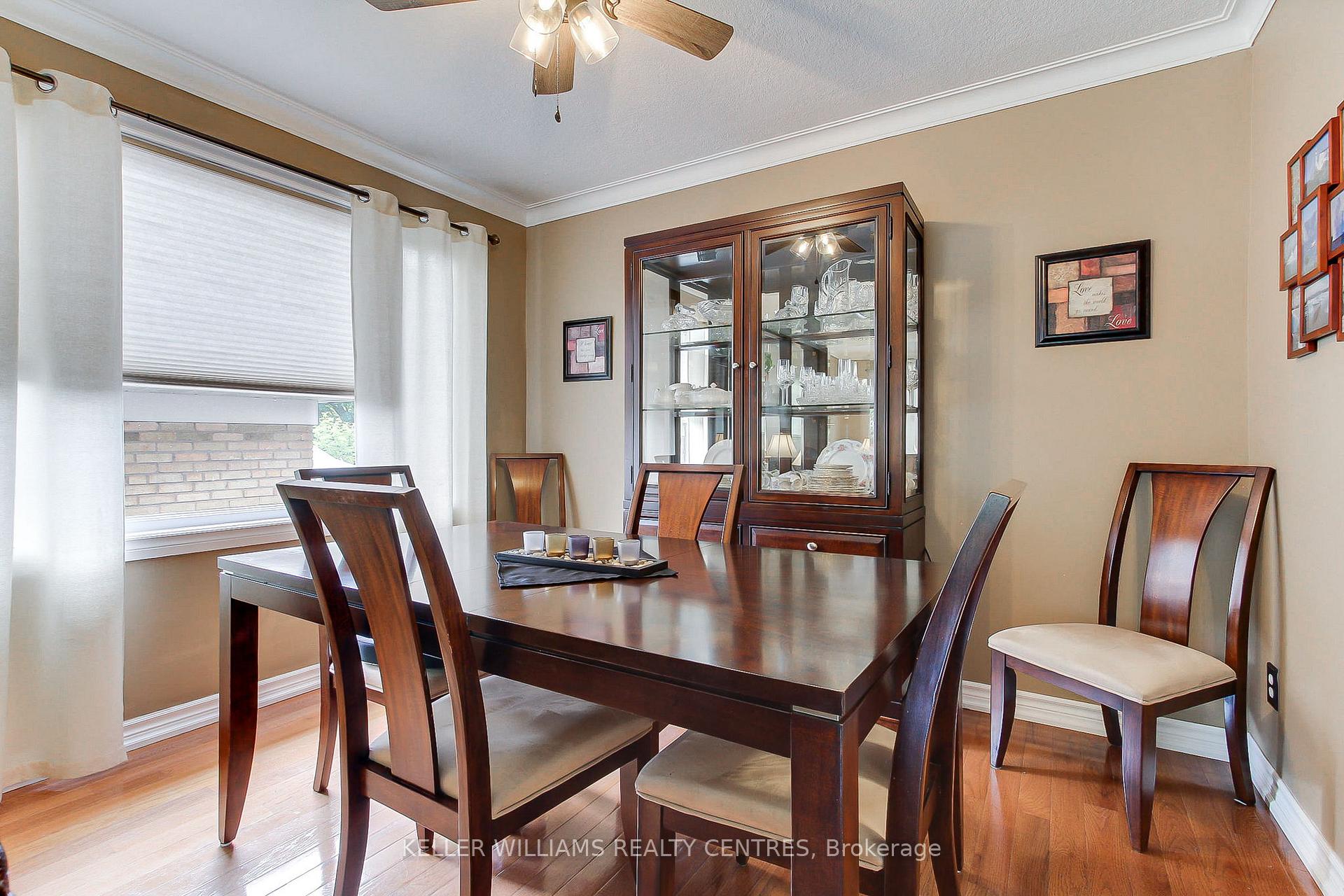 Photo 17 of 74 Boothbay Crescent, Newmarket, Central Newmarket — HOMEH