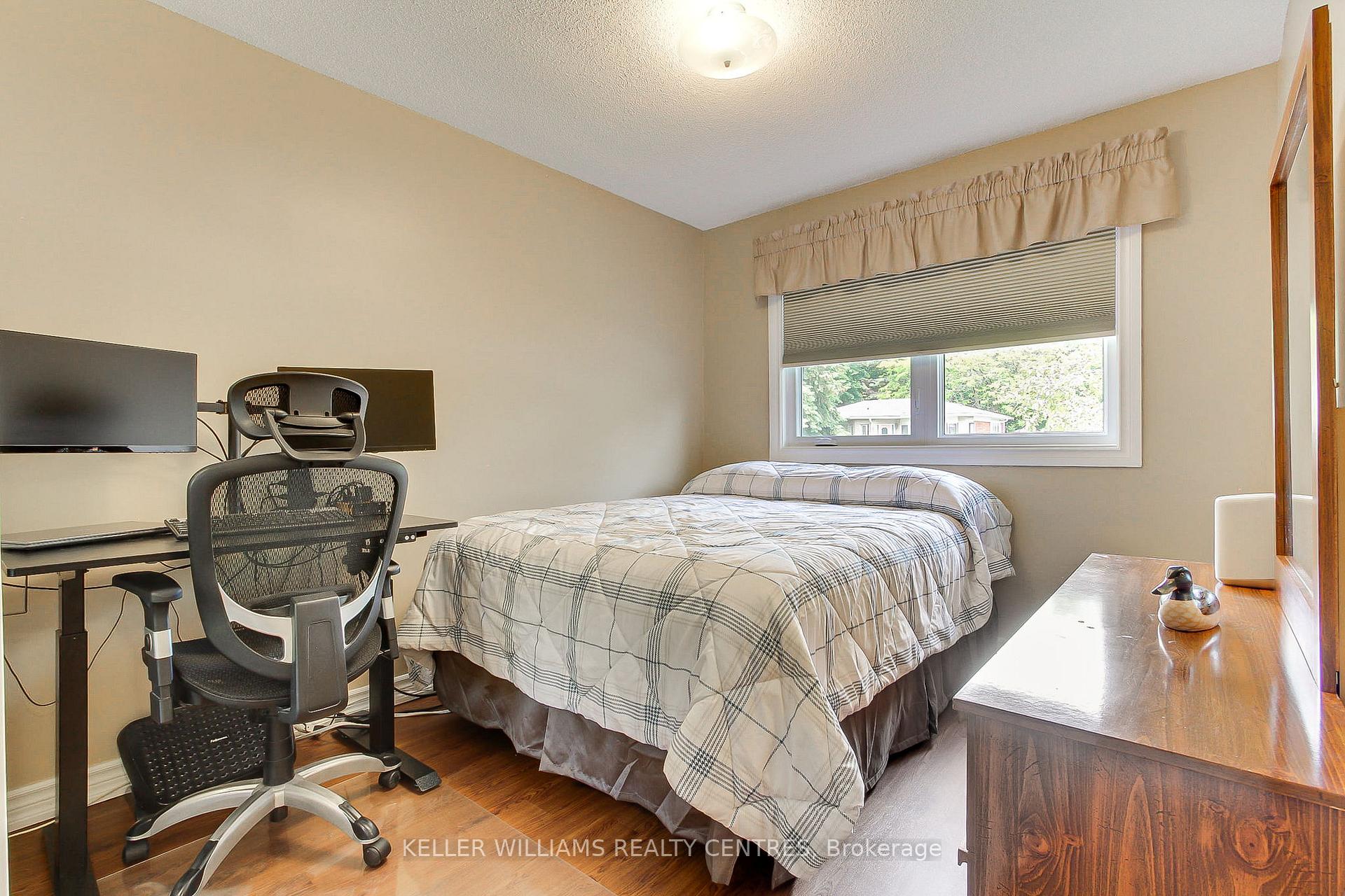 Photo 26 of 74 Boothbay Crescent, Newmarket, Central Newmarket — HOMEH