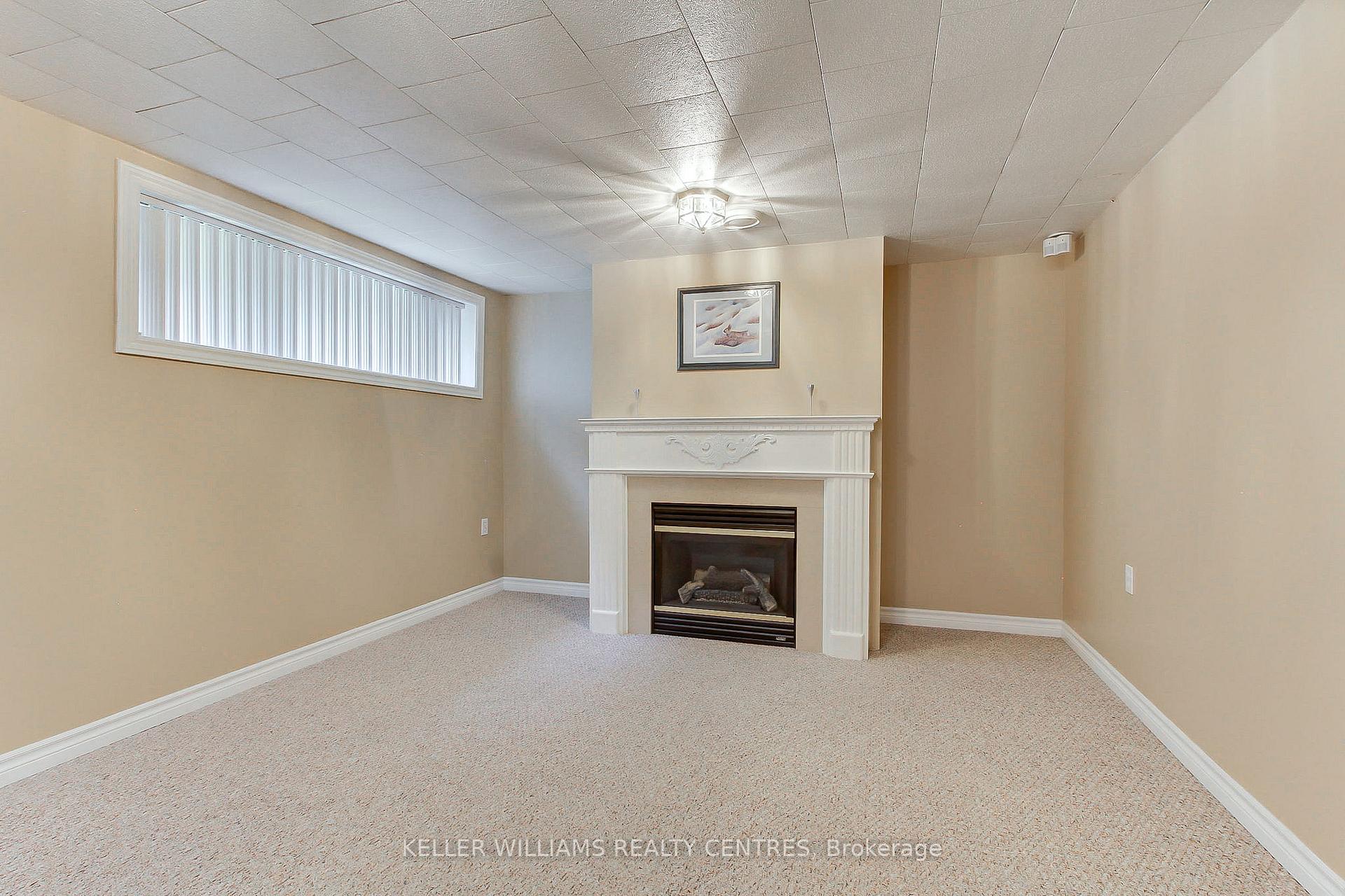 Photo 36 of 74 Boothbay Crescent, Newmarket, Central Newmarket — HOMEH