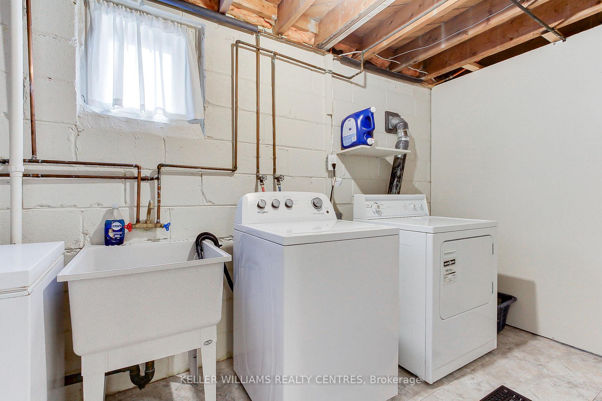 Photo 38 of 74 Boothbay Crescent, Newmarket, Central Newmarket — HOMEH