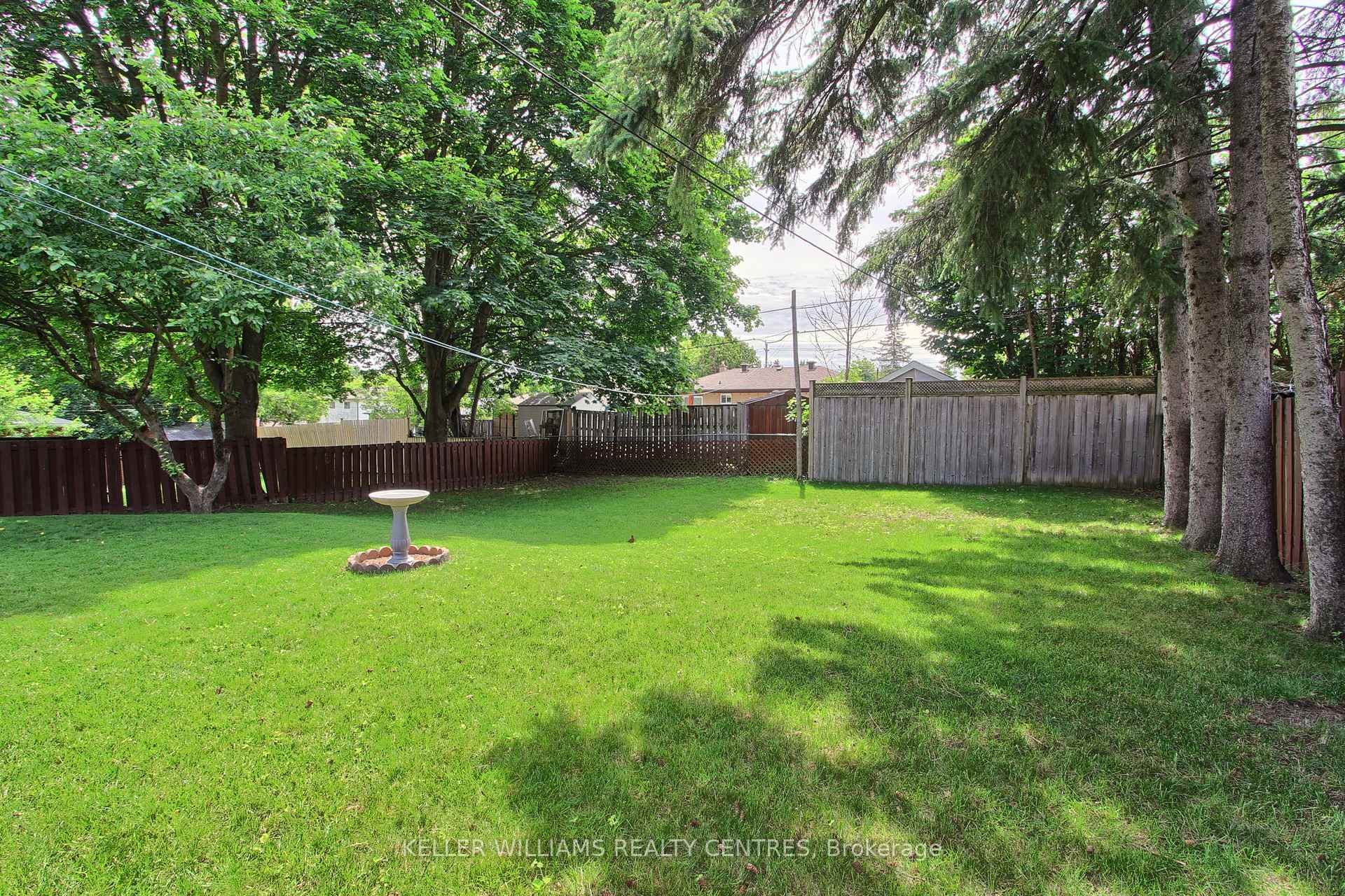 Photo 42 of 74 Boothbay Crescent, Newmarket, Central Newmarket — HOMEH