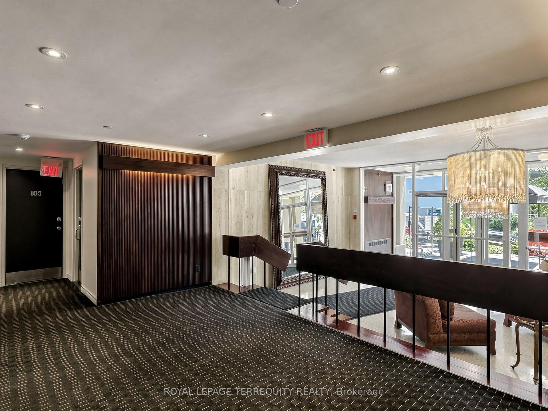 Photo 6 of Unit 402, 60 Montclair Avenue, Toronto, Forest Hill South — HOMEH