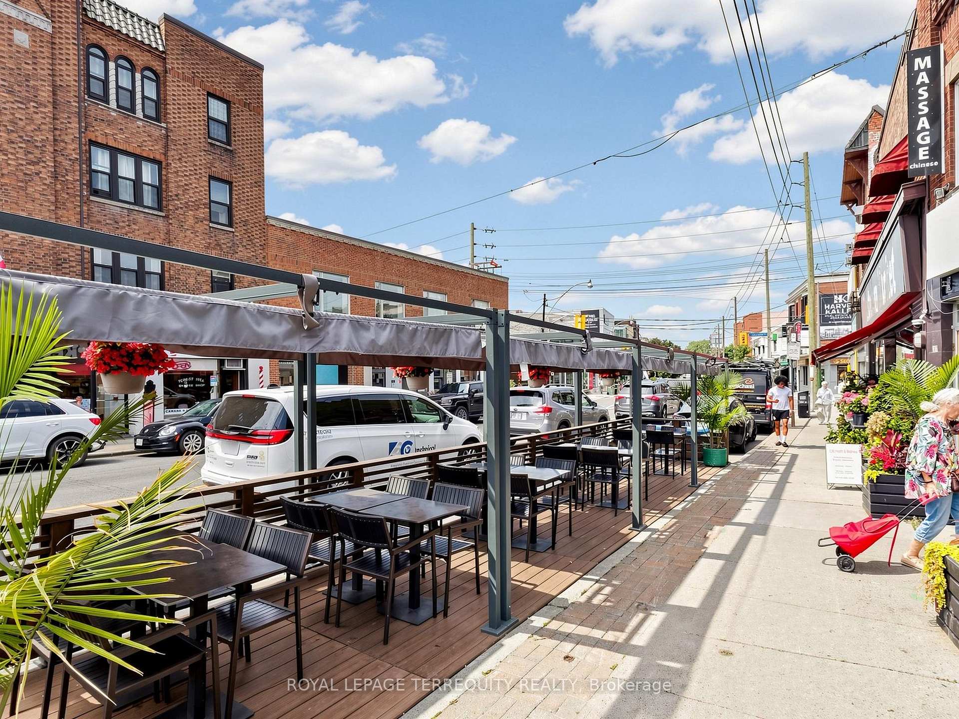 Photo 37 of Unit 402, 60 Montclair Avenue, Toronto, Forest Hill South — HOMEH