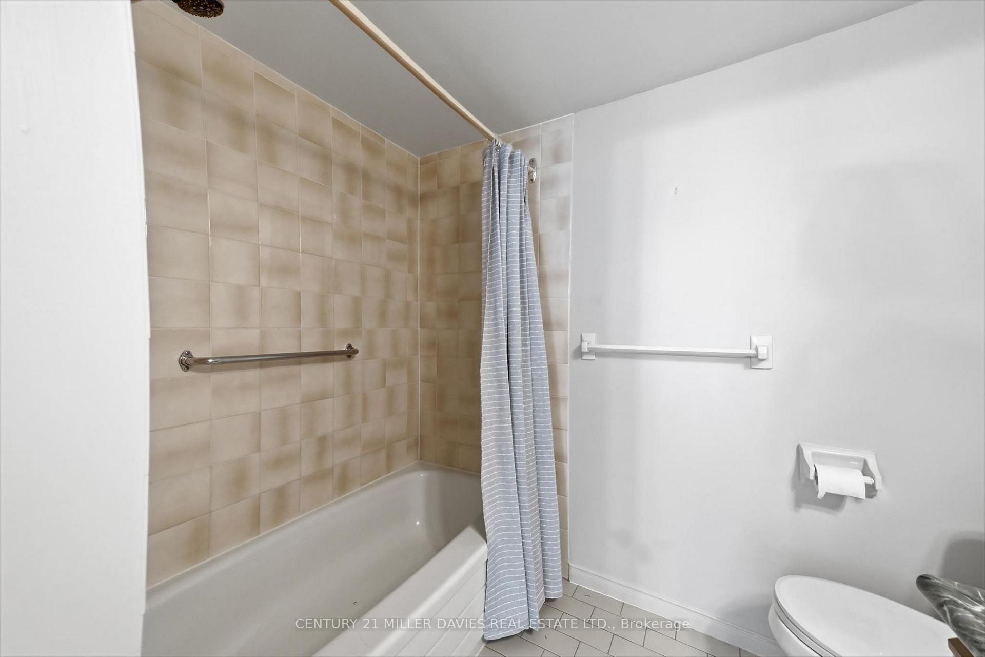 Photo 23 of Unit 808, 1270 Maple Crossing Boulevard, Burlington, Brant — HOMEH