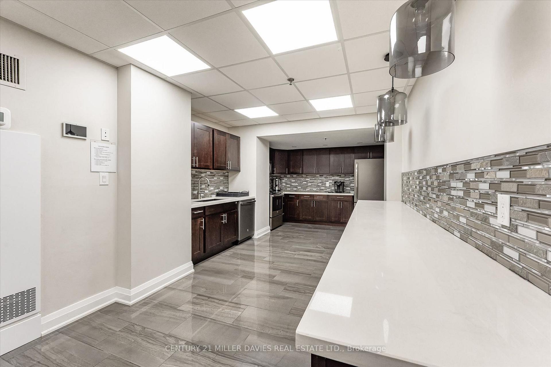 Photo 33 of Unit 808, 1270 Maple Crossing Boulevard, Burlington, Brant — HOMEH