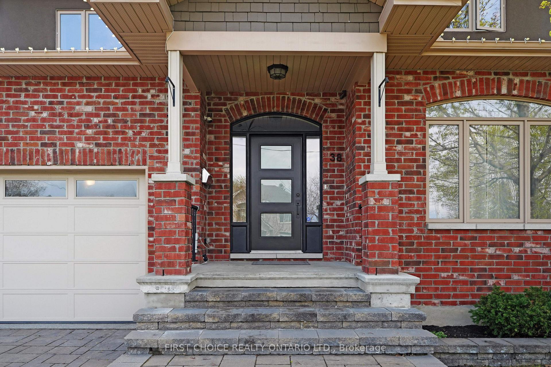 Photo 2 of 38 Withrow Avenue, Ottawa, Meadowlands/St. Claire Gardens — HOMEH