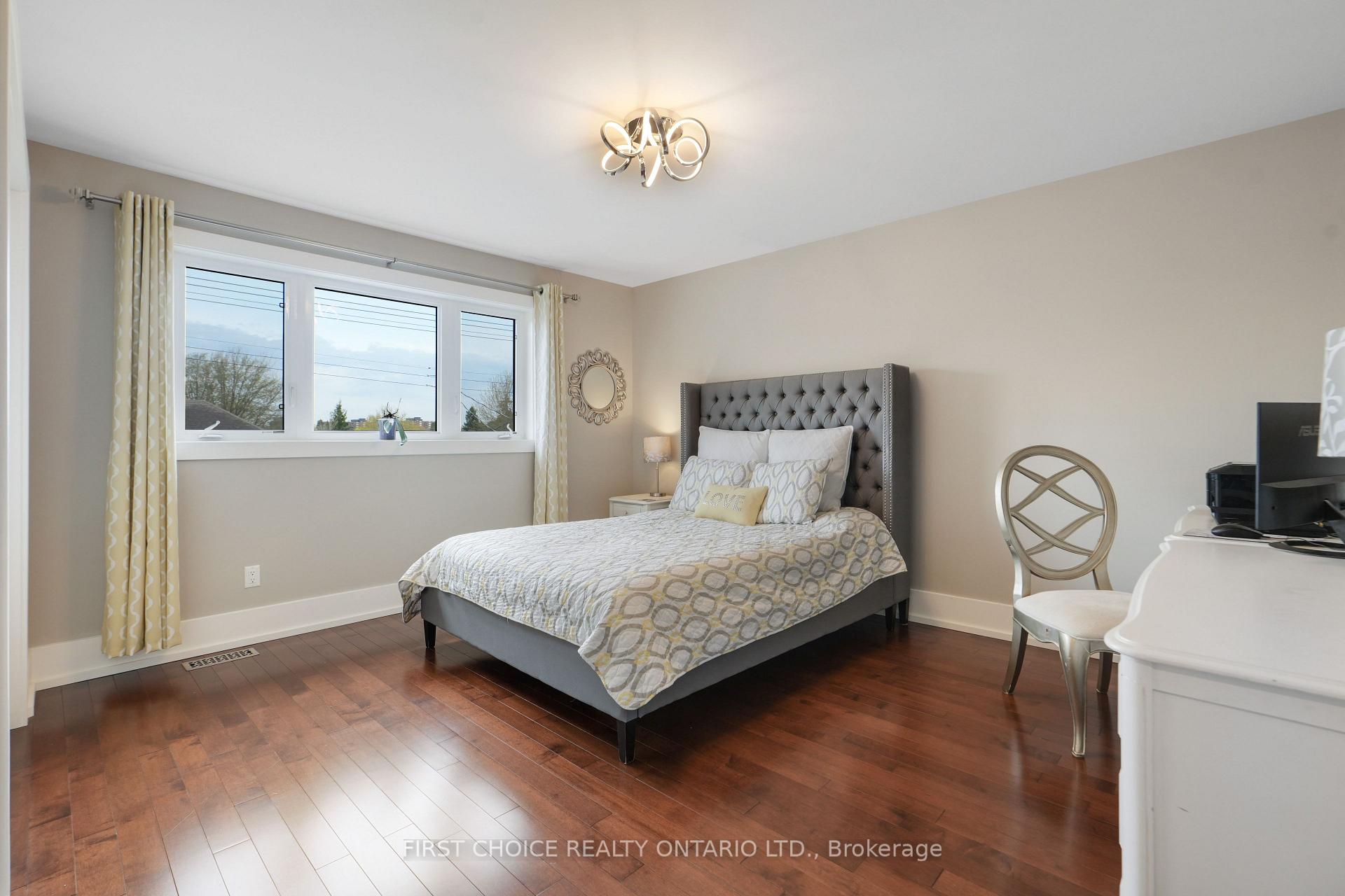 Photo 28 of 38 Withrow Avenue, Ottawa, Meadowlands/St. Claire Gardens — HOMEH