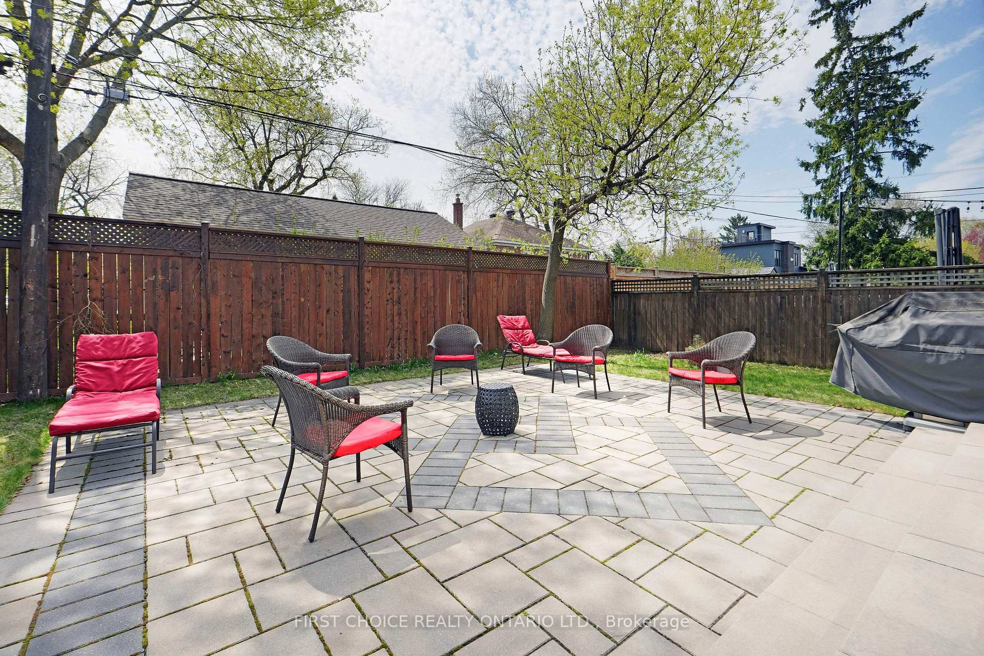 Photo 44 of 38 Withrow Avenue, Ottawa, Meadowlands/St. Claire Gardens — HOMEH