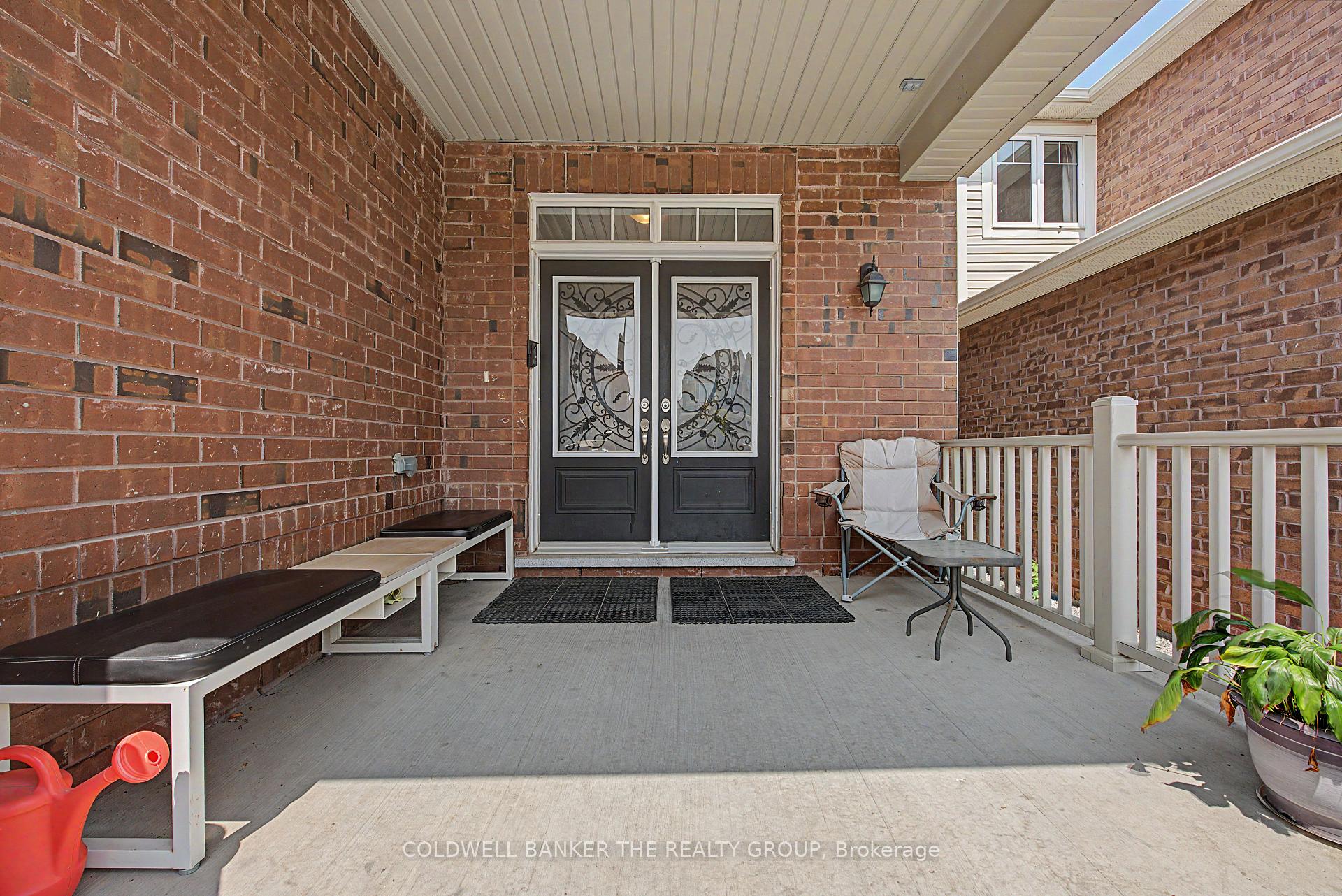 Photo 5 of 94 Enford Crescent, Brampton, Northwest Brampton — HOMEH