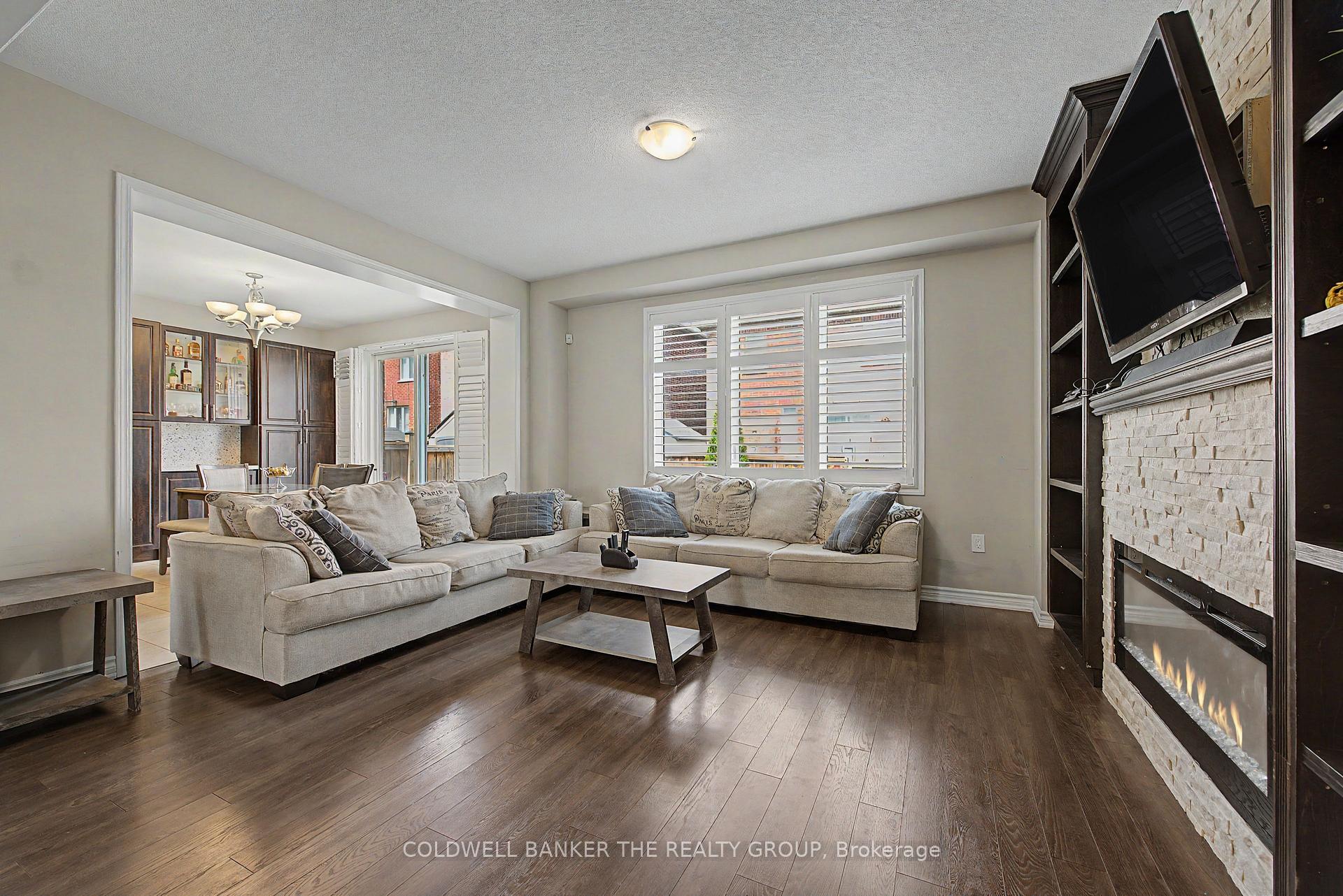 Photo 10 of 94 Enford Crescent, Brampton, Northwest Brampton — HOMEH