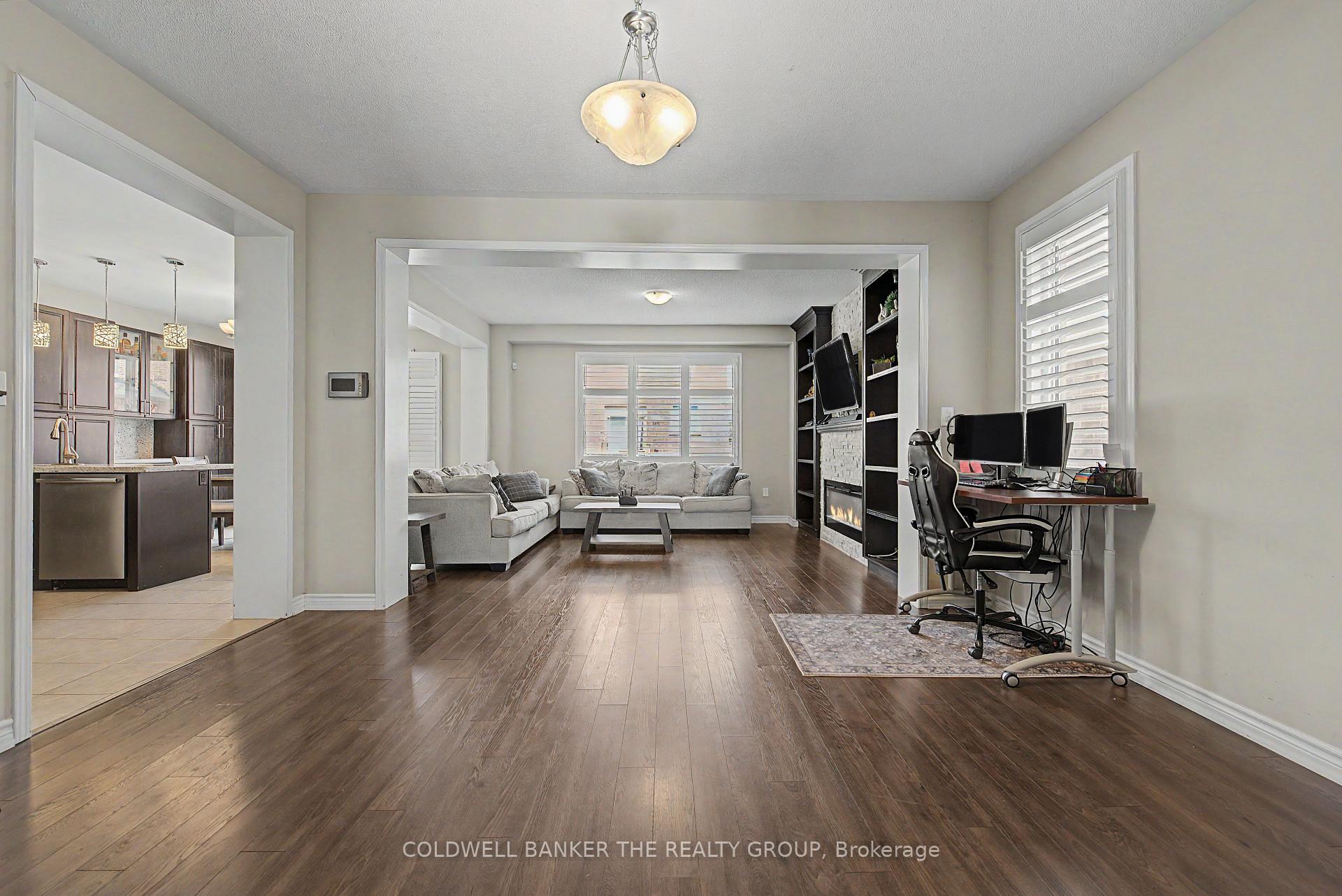 Photo 12 of 94 Enford Crescent, Brampton, Northwest Brampton — HOMEH